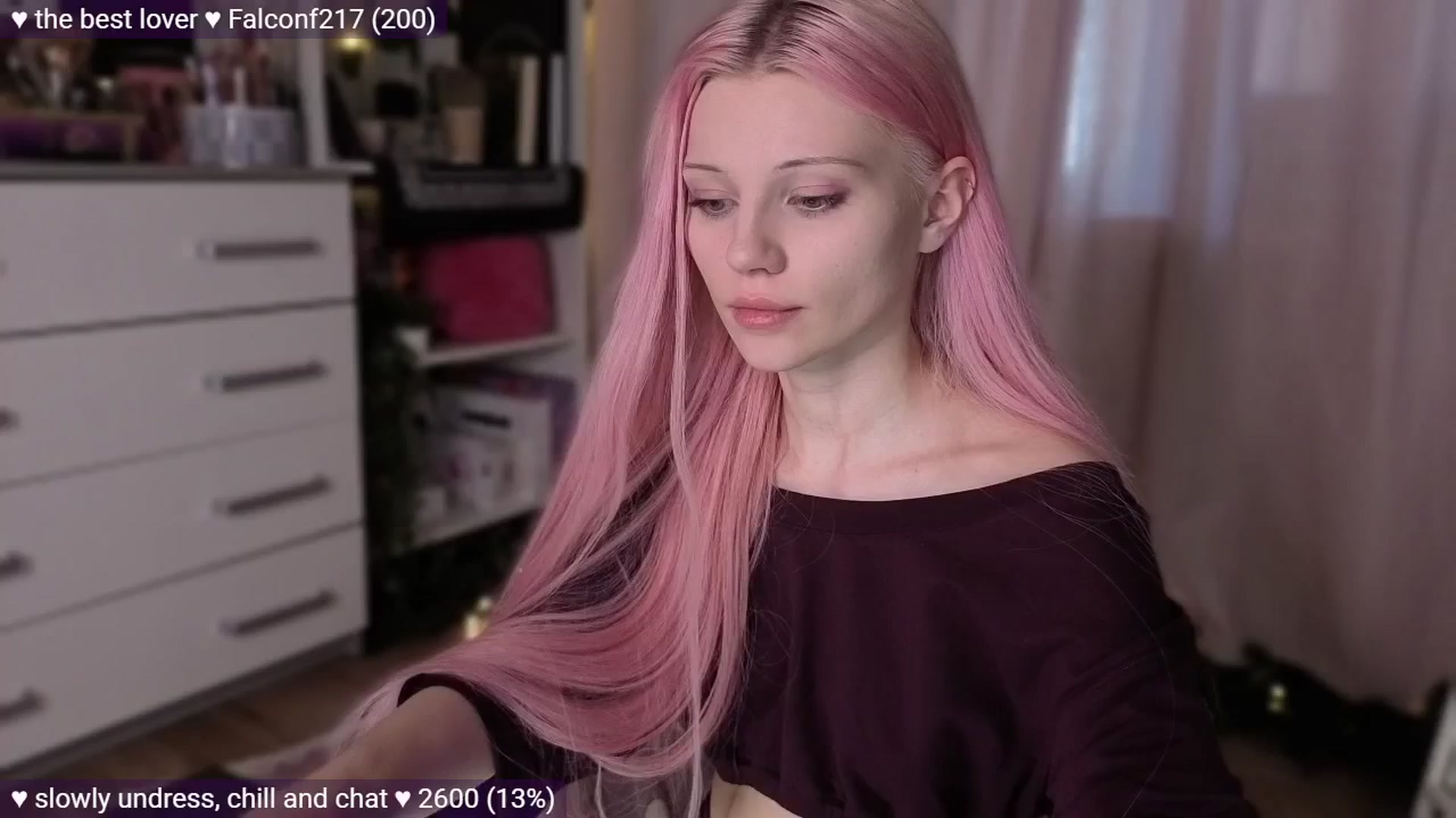 Gallery image thumbnail from JellyFox's myfreecams stream on, 04/10/2026, 06:09 image 9 of 20