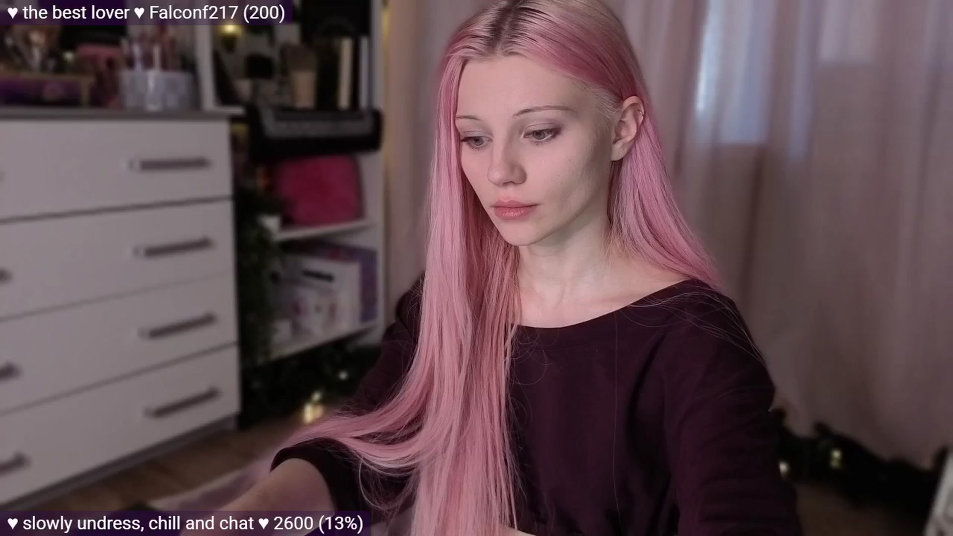 Gallery image thumbnail from JellyFox's myfreecams stream on, 04/10/2026, 06:09 image 11 of 20