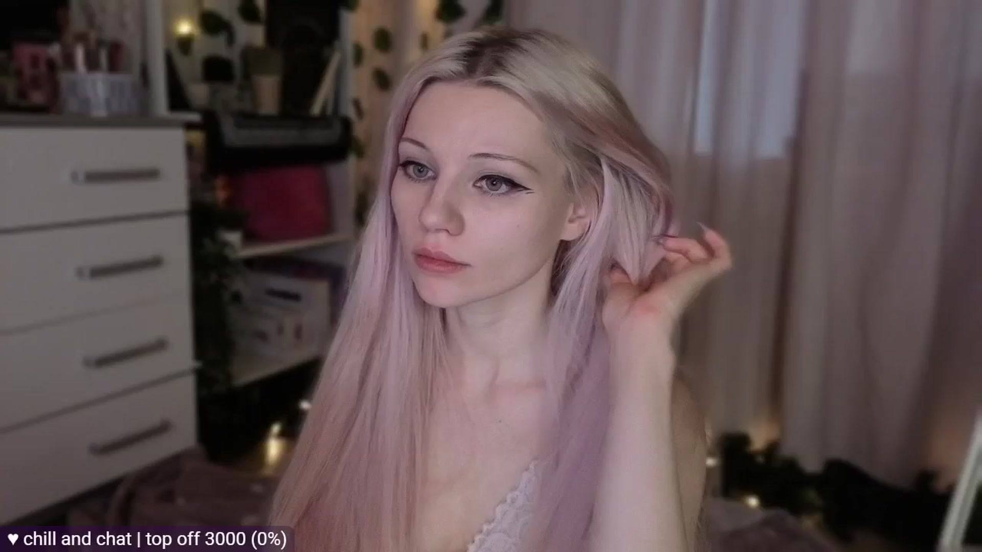 Gallery image thumbnail from JellyFox's myfreecams stream on, 04/16/2026, 06:14 image 7 of 20