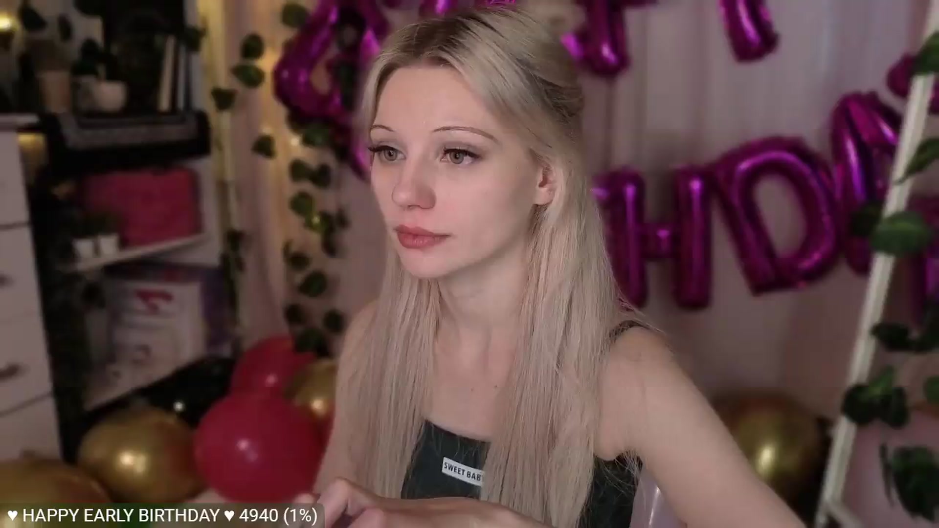 Gallery image thumbnail from JellyFox's myfreecams stream on, 05/28/2026, 05:20 image 18 of 20