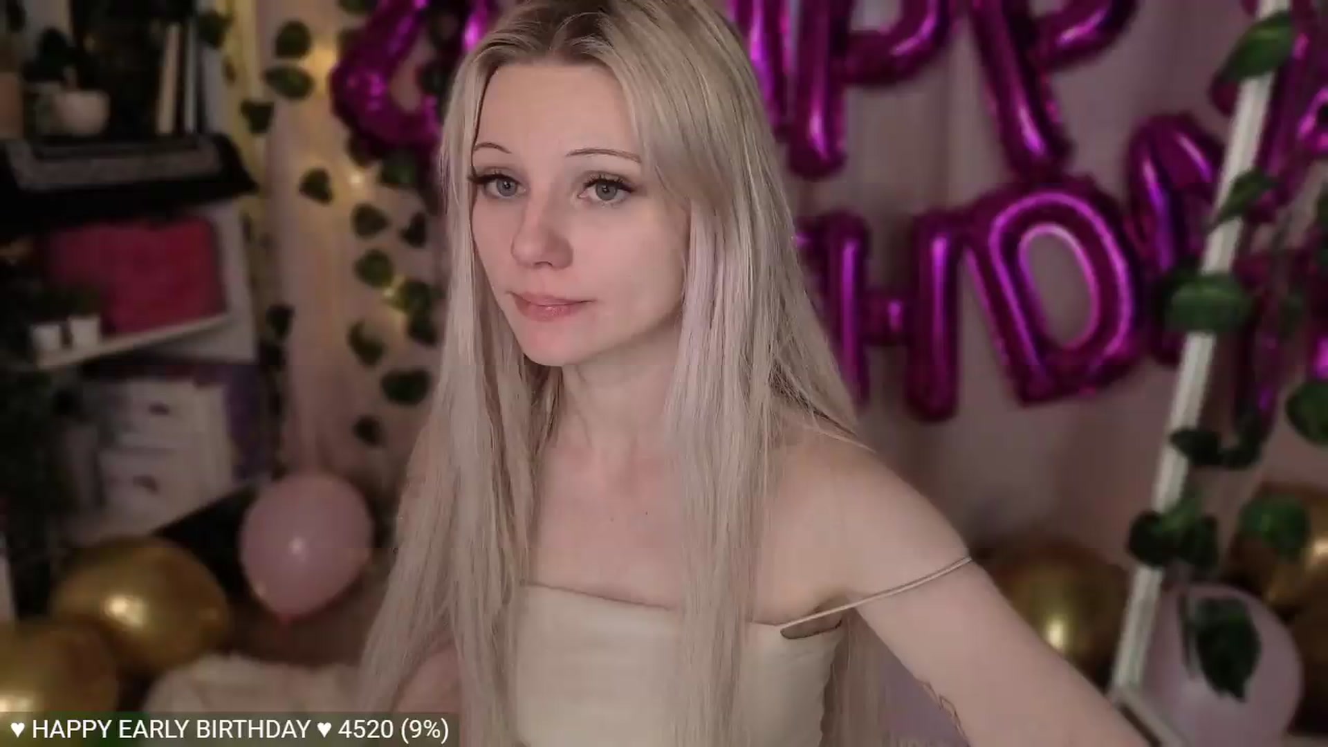 Gallery image thumbnail from JellyFox's myfreecams stream on, 05/29/2026, 04:24 image 20 of 20