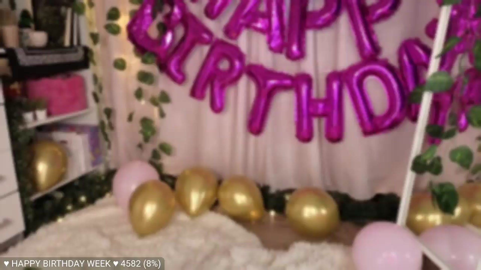 Gallery image thumbnail from JellyFox's myfreecams stream on, 06/01/2026, 04:43 image 2 of 20