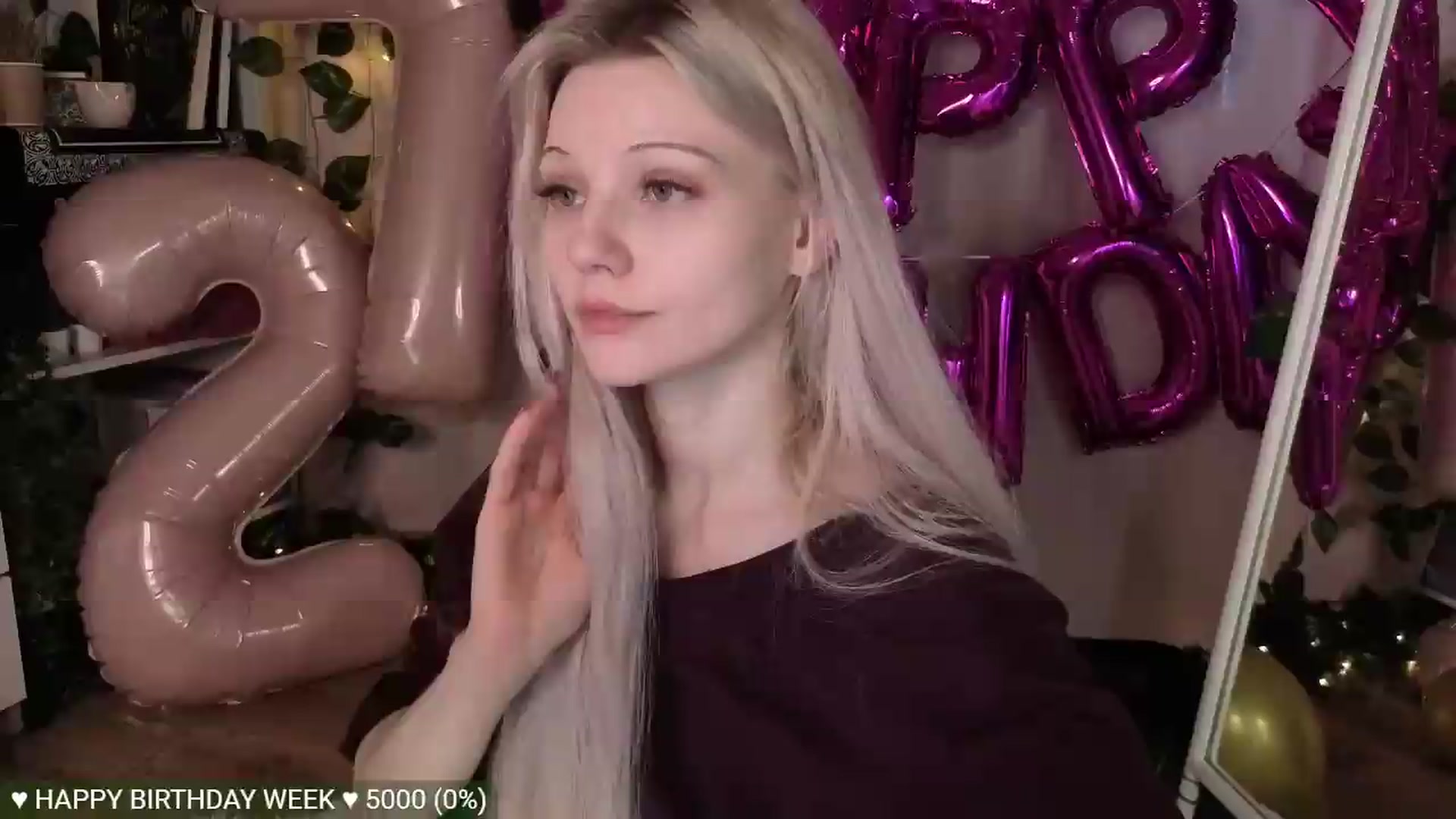 Gallery image thumbnail from JellyFox's myfreecams stream on, 06/07/2026, 07:06 image 16 of 20