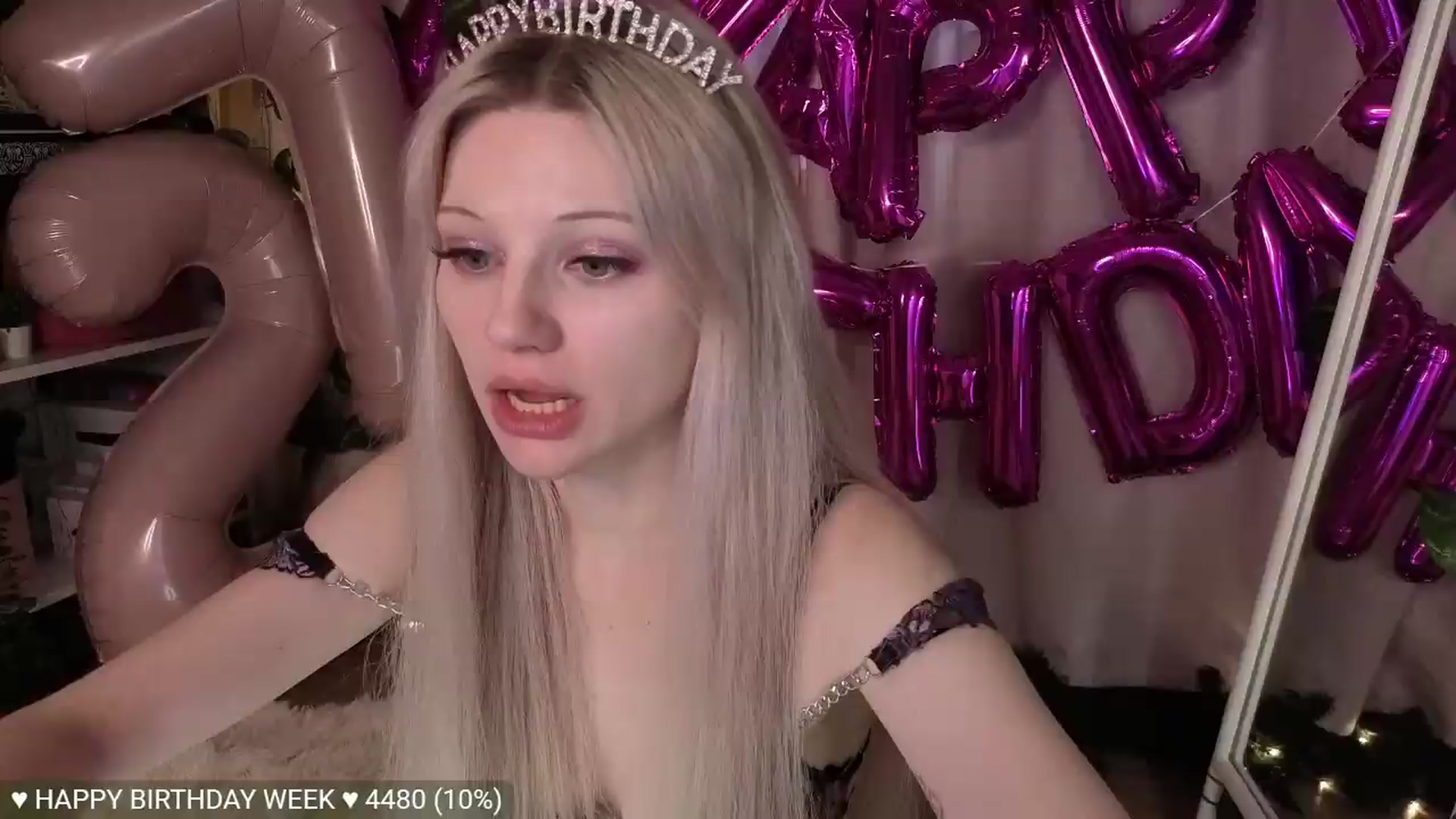 Gallery image thumbnail from JellyFox's myfreecams stream on, 06/08/2026, 05:36 image 11 of 20