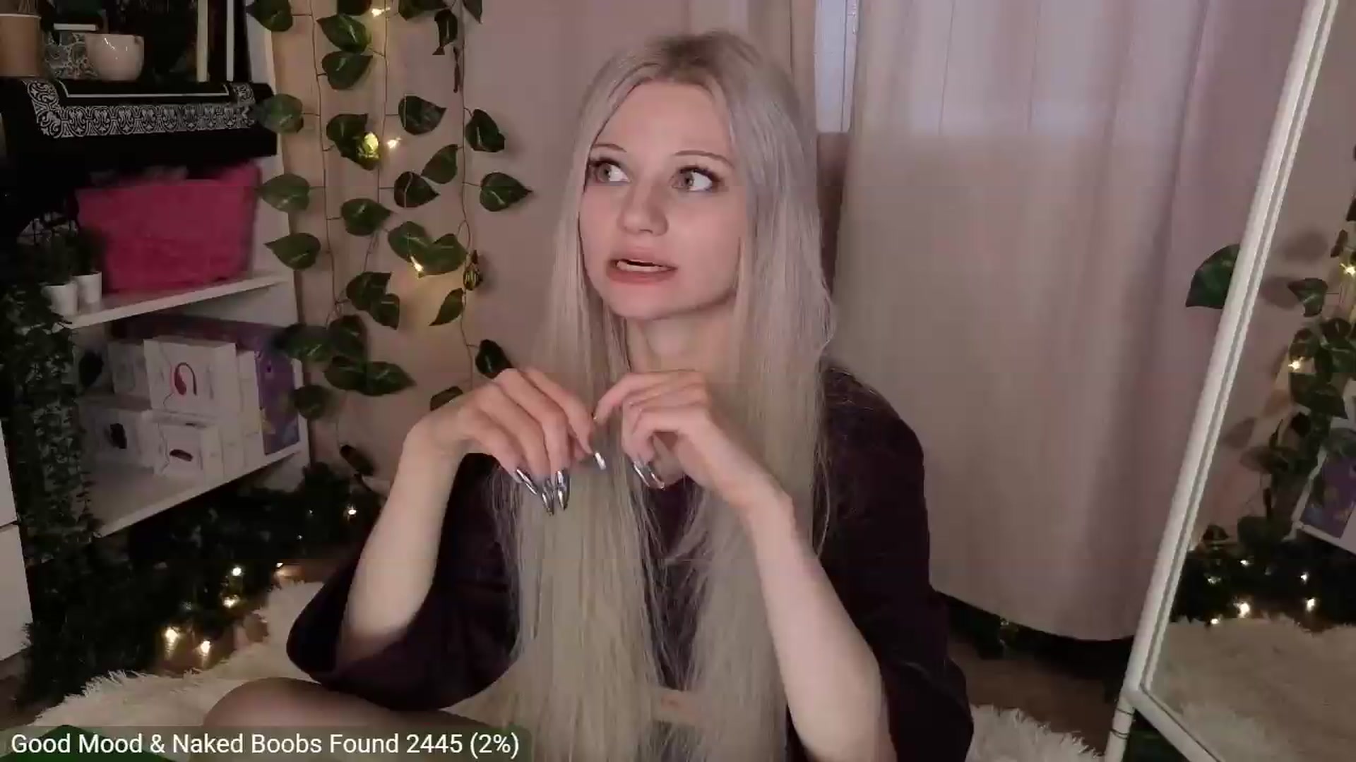 Gallery image thumbnail from JellyFox's myfreecams stream on, 06/22/2026, 05:51 image 10 of 20