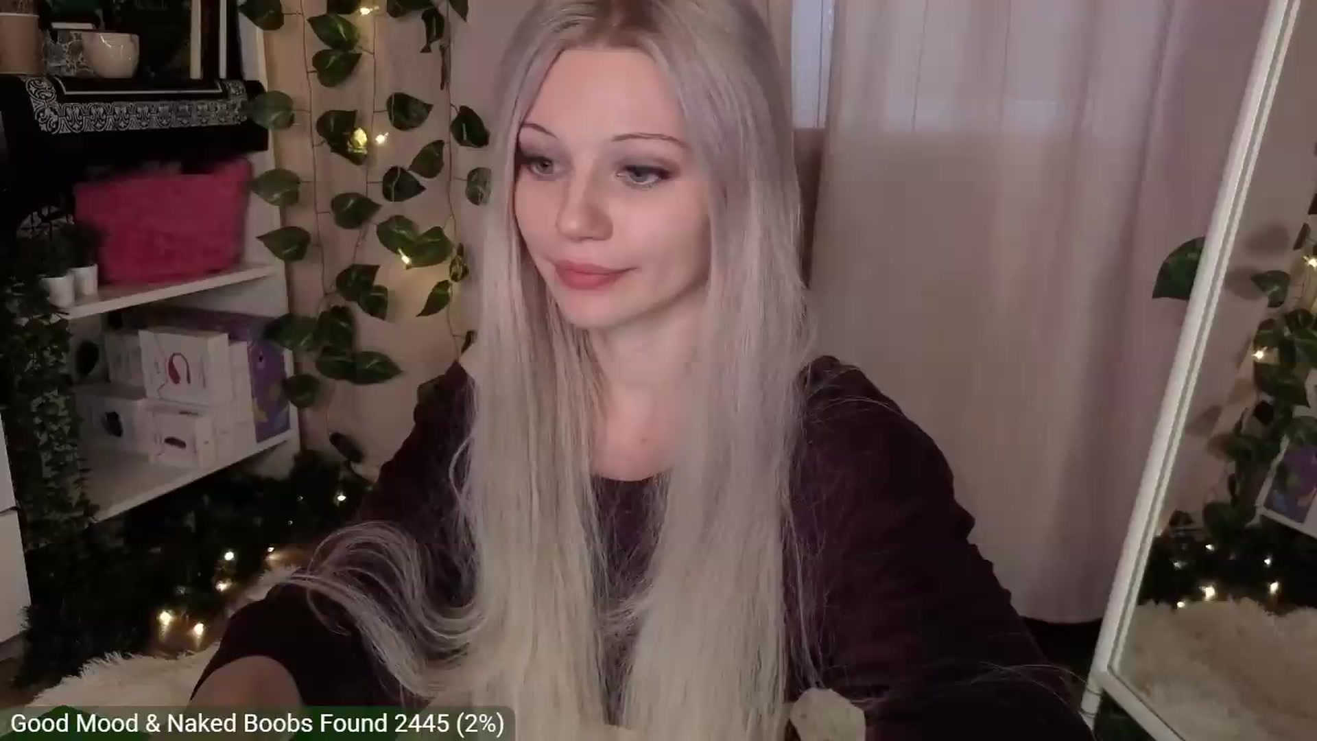 Gallery image thumbnail from JellyFox's myfreecams stream on, 06/22/2026, 05:51 image 12 of 20
