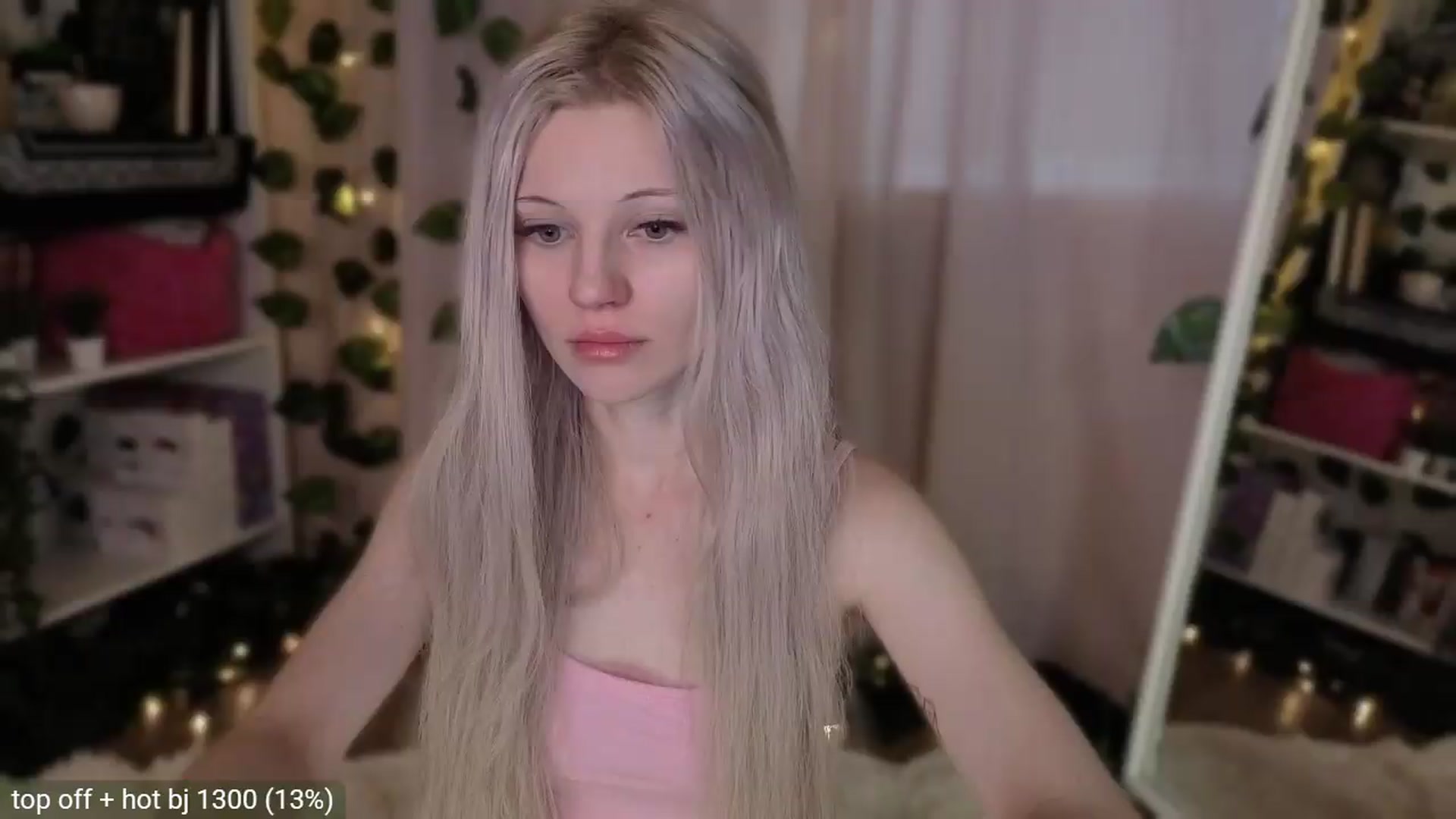 Gallery image thumbnail from JellyFox's myfreecams stream on, 06/26/2026, 05:52 image 19 of 20