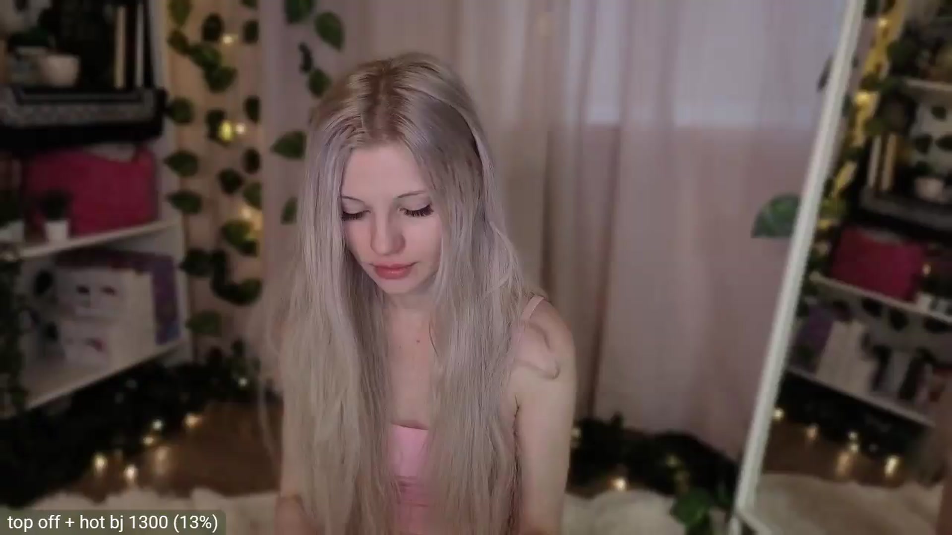 Gallery image thumbnail from JellyFox's myfreecams stream on, 06/26/2026, 05:52 image 20 of 20