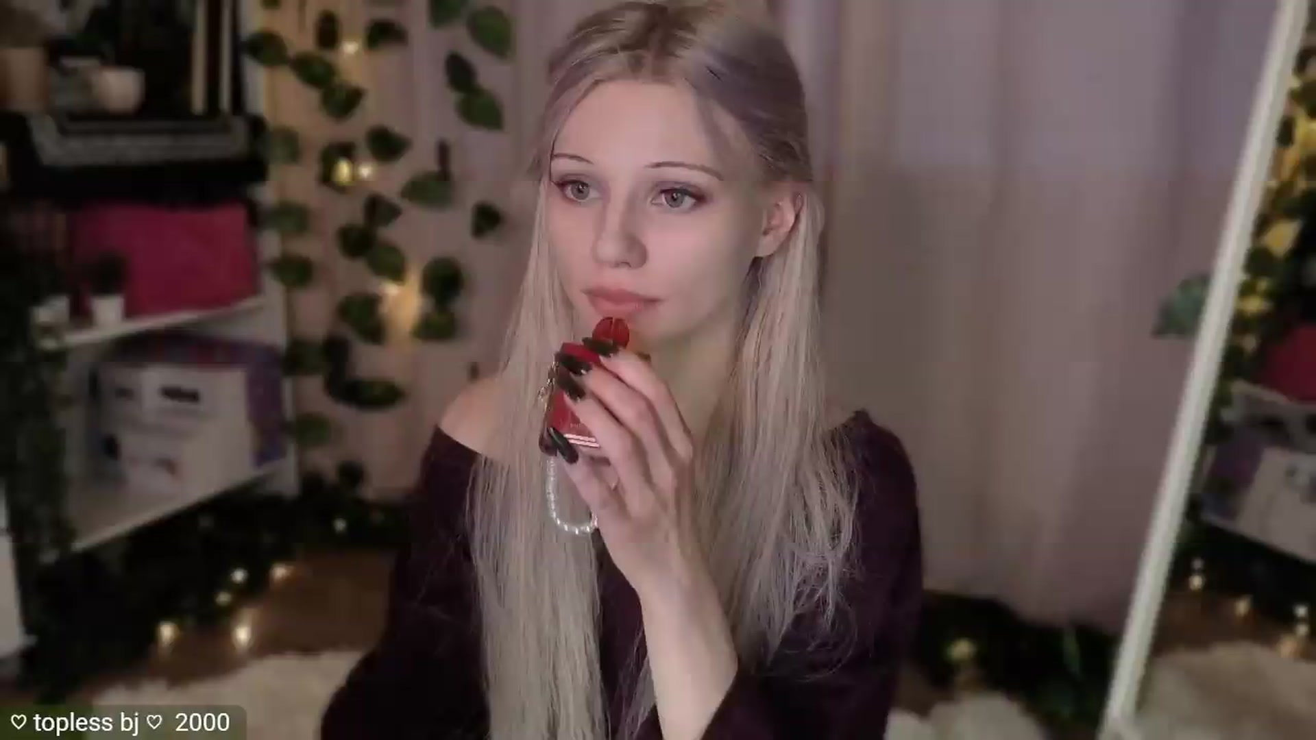Gallery image thumbnail from JellyFox's myfreecams stream on, 06/29/2026, 03:27 image 4 of 20