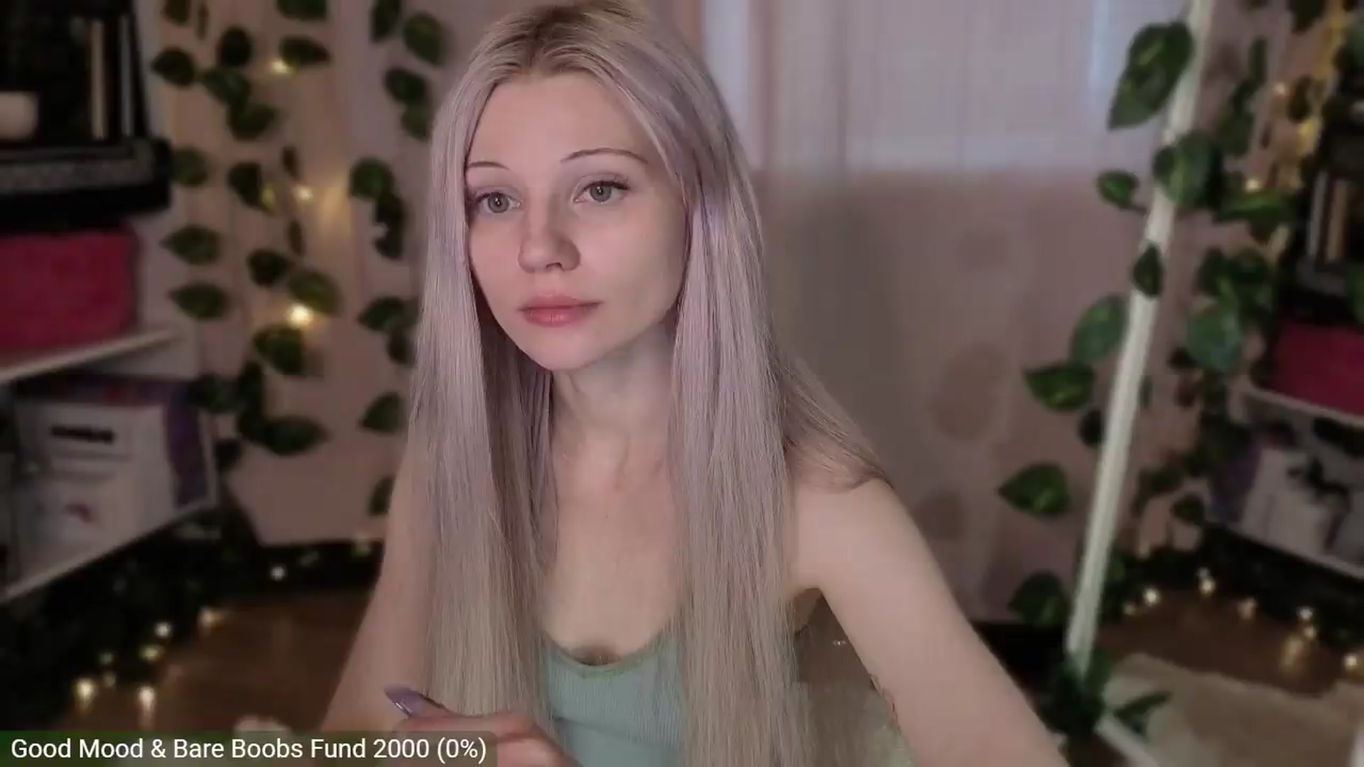 Gallery image thumbnail from JellyFox's myfreecams stream on, 07/03/2026, 04:17 image 15 of 20