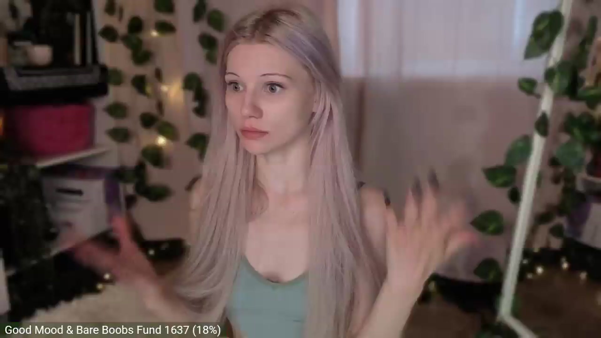 Gallery image thumbnail from JellyFox's myfreecams stream on, 07/03/2026, 06:16 image 14 of 20