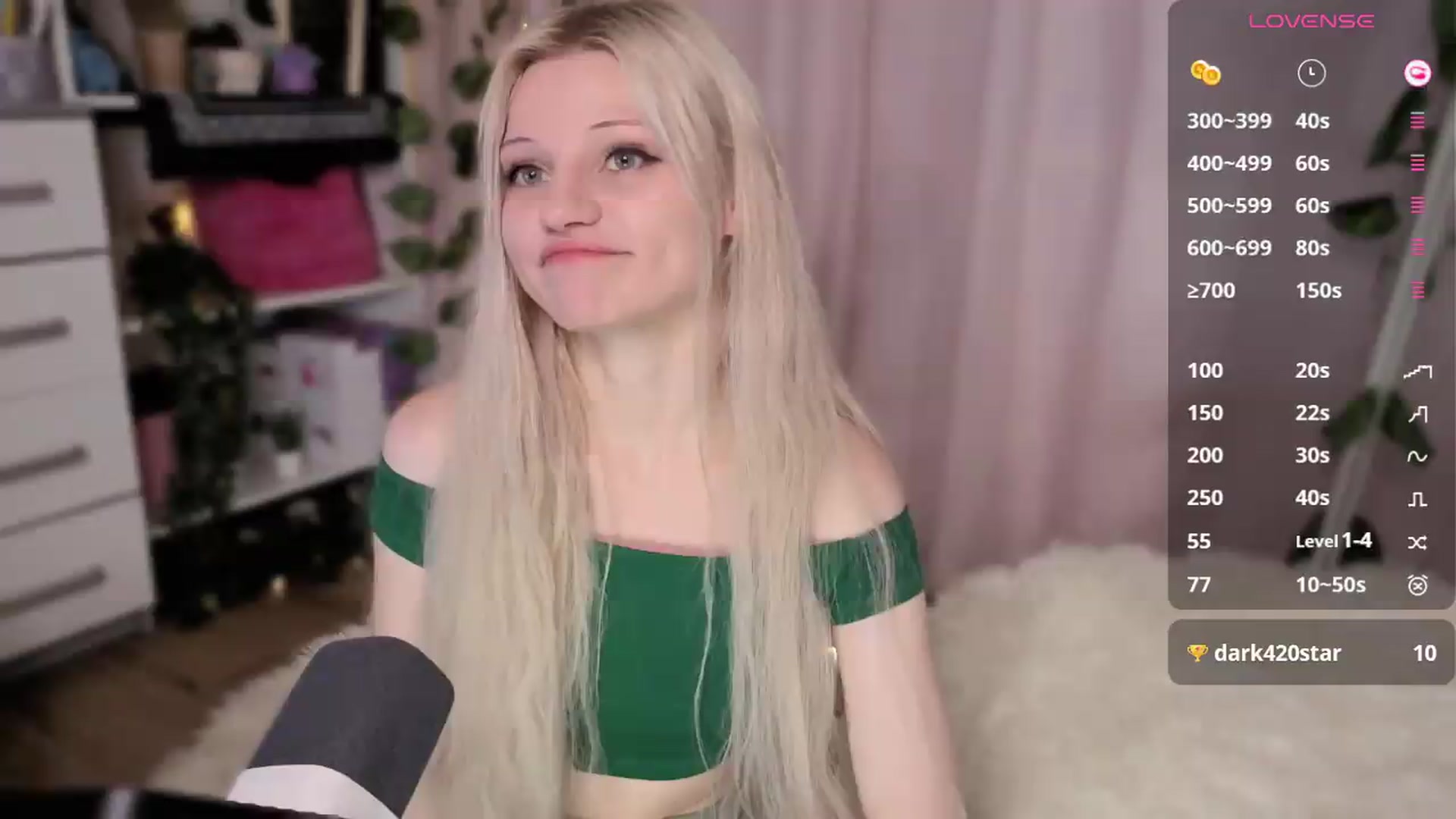 Gallery image thumbnail from JellyFox's myfreecams stream on, 08/10/2026, 04:14 image 2 of 20