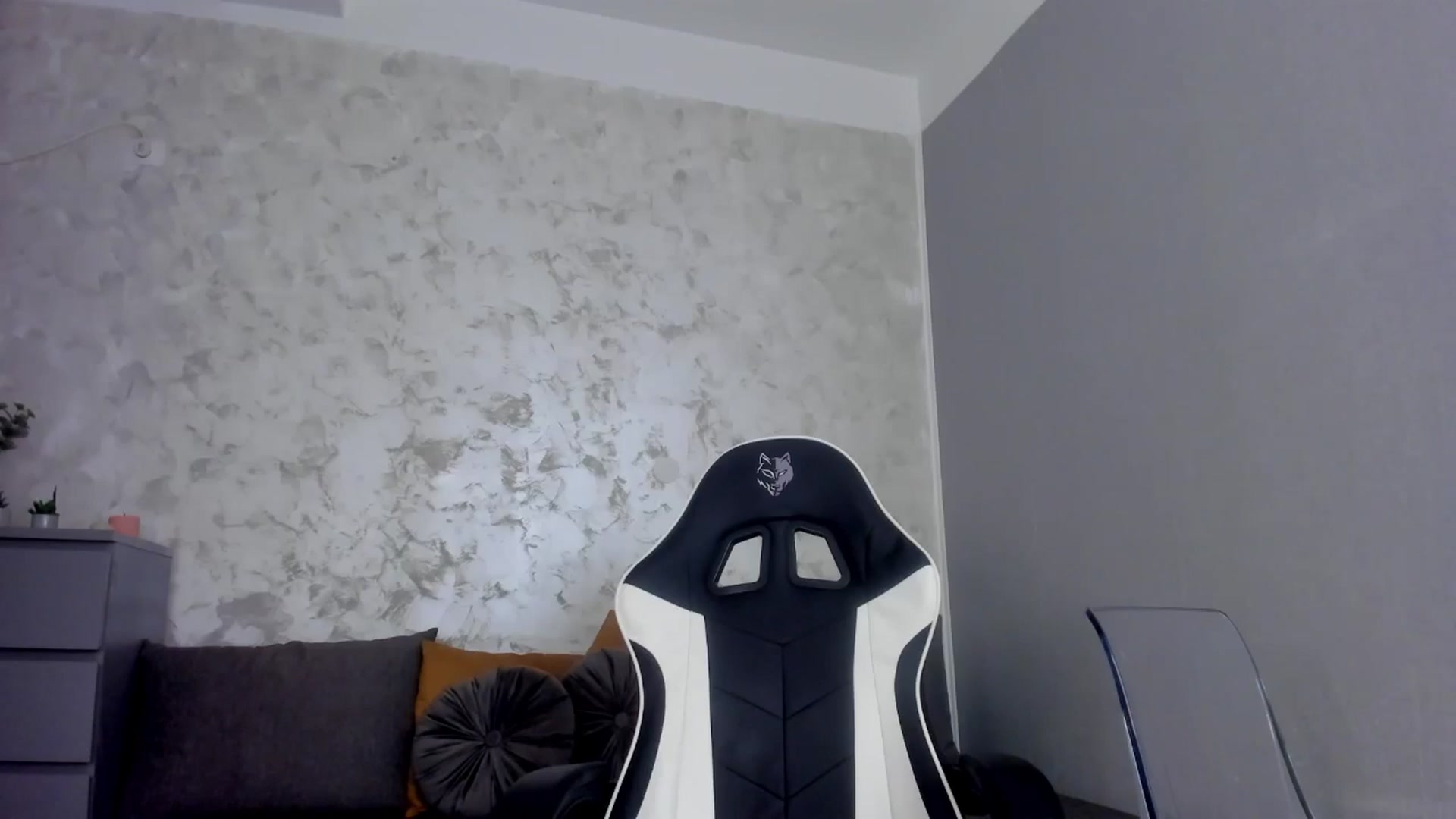 Gallery image thumbnail from JellyPie20's myfreecams stream on, 07/30/2024, 02:49 image 17 of 20