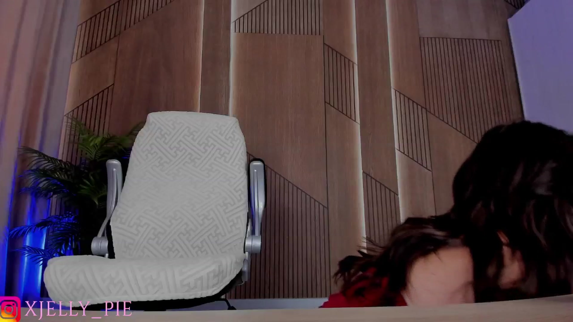 Gallery image thumbnail from JellyPie20's myfreecams stream on, 09/10/2025, 10:39 image 11 of 20
