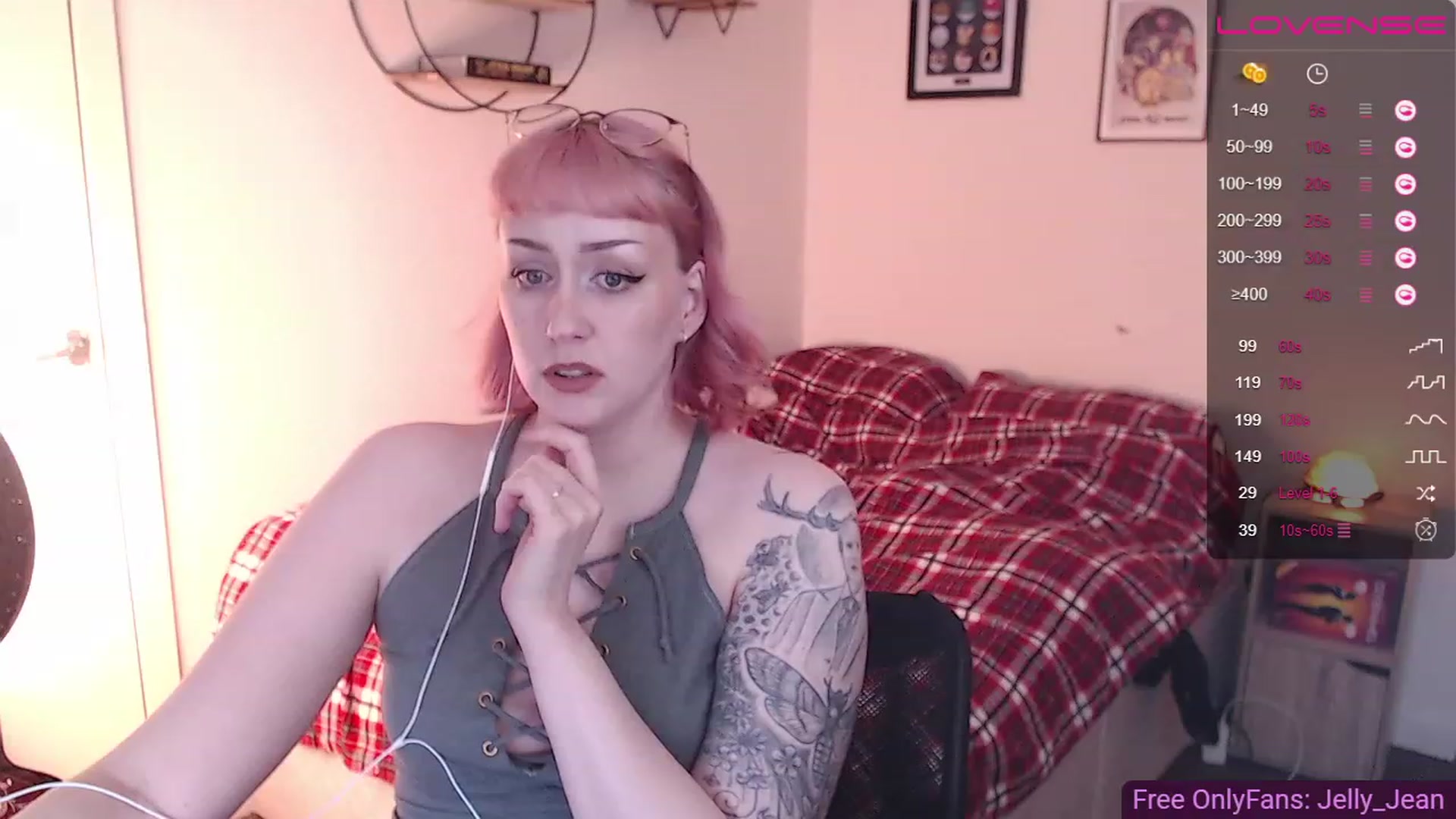 Gallery image thumbnail from Jelly_Jean's myfreecams stream on, 05/22/2023, 13:44 image 12 of 20