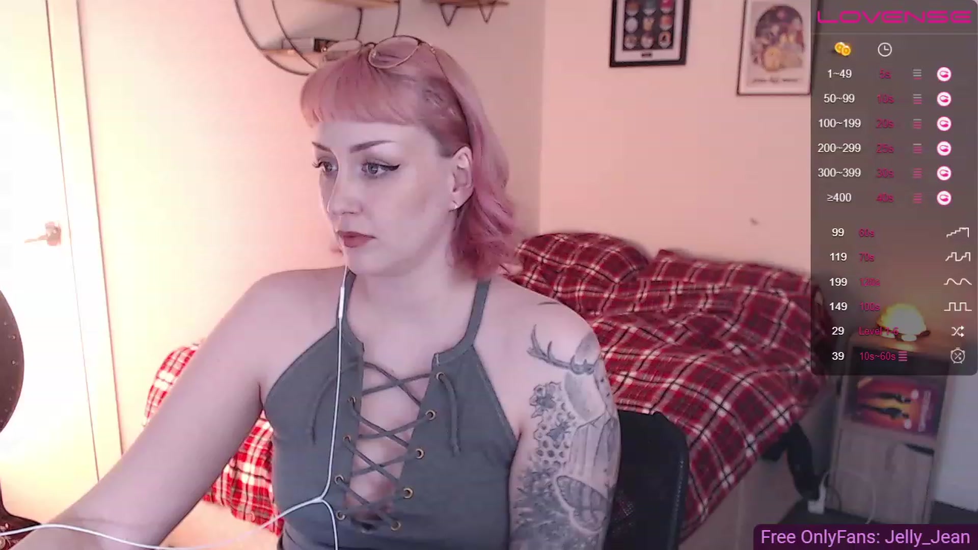 Gallery image thumbnail from Jelly_Jean's myfreecams stream on, 05/22/2023, 13:44 image 4 of 20