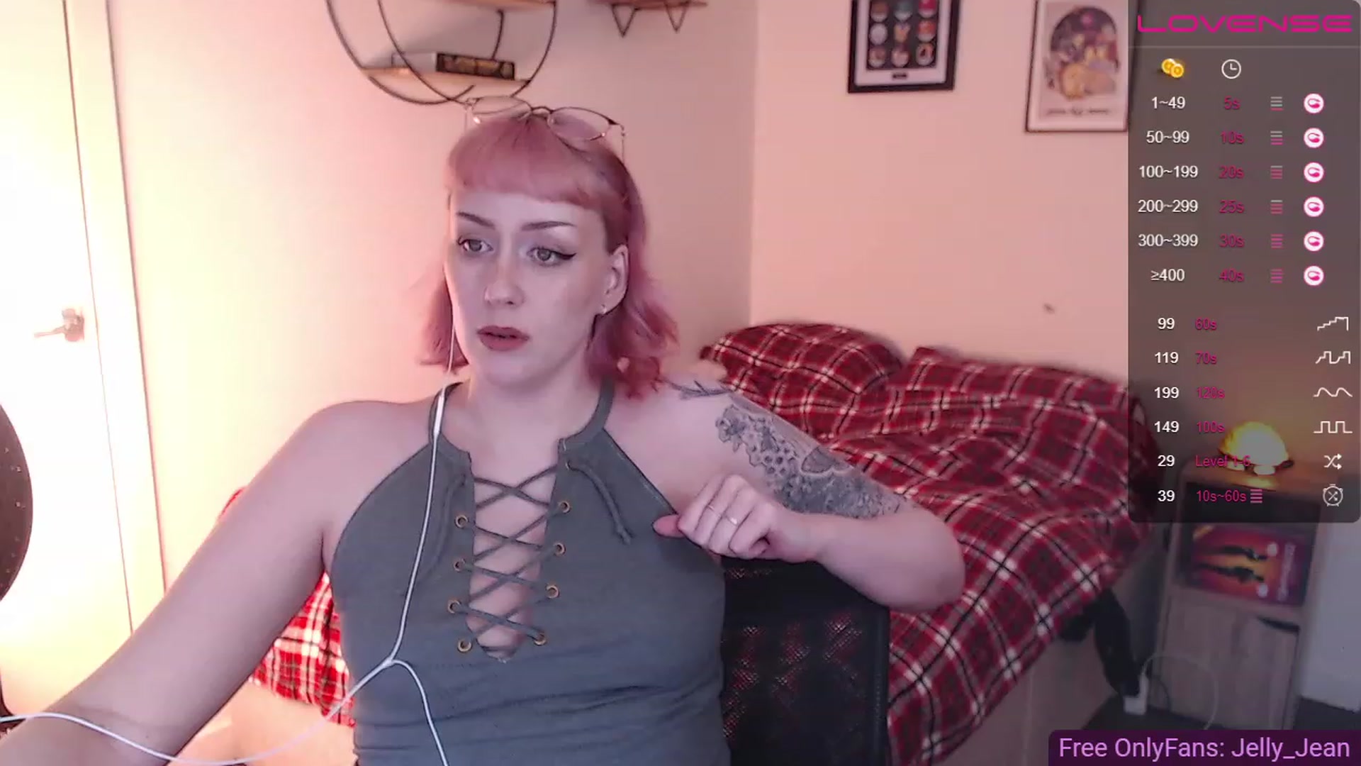 Gallery image thumbnail from Jelly_Jean's myfreecams stream on, 05/22/2023, 13:44 image 11 of 20