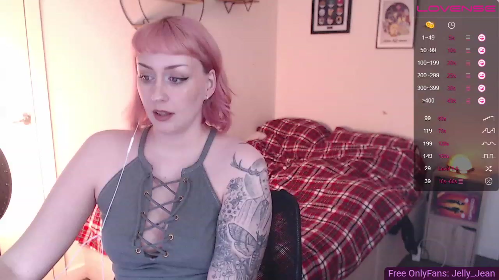 Gallery image thumbnail from Jelly_Jean's myfreecams stream on, 05/22/2023, 13:44 image 15 of 20