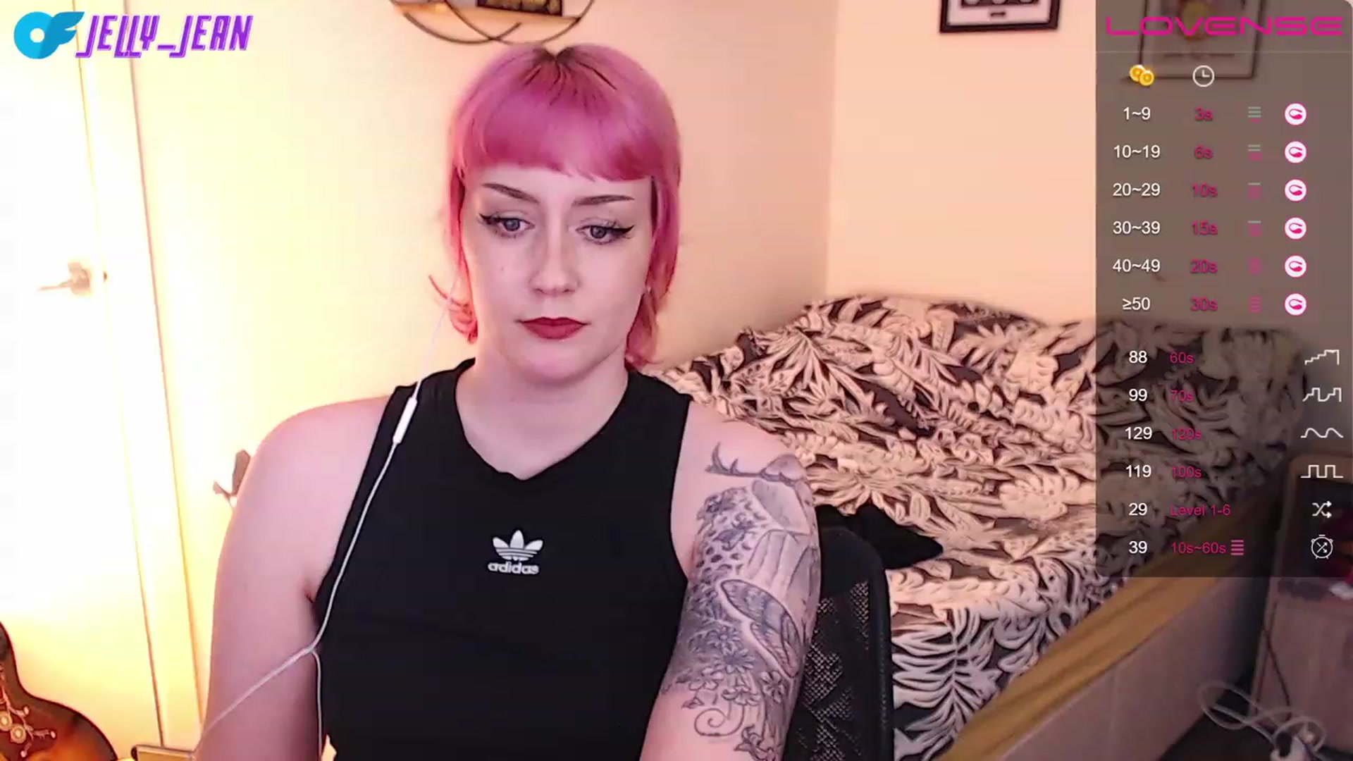 Gallery image thumbnail from Jelly_Jean's myfreecams stream on, 07/16/2023, 13:07 image 11 of 20