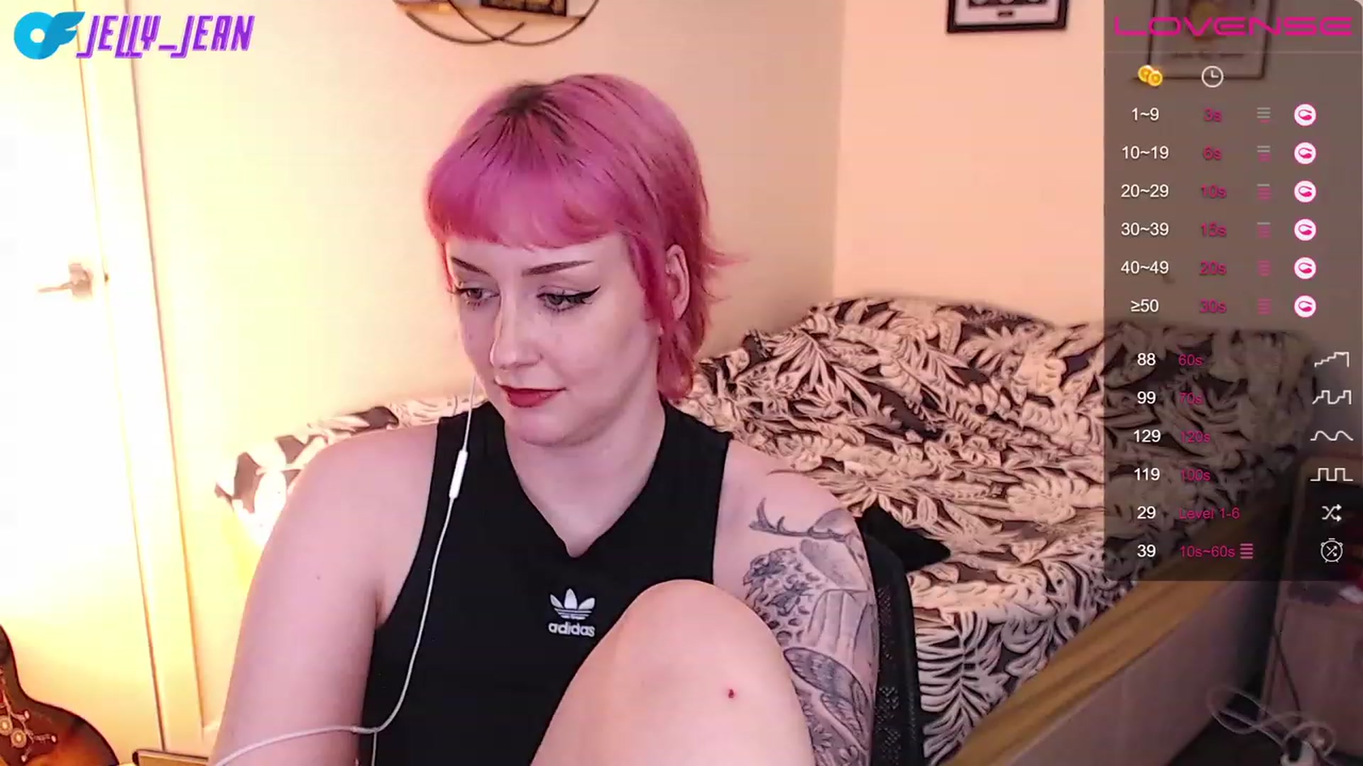 Gallery image thumbnail from Jelly_Jean's myfreecams stream on, 07/16/2023, 13:07 image 19 of 20