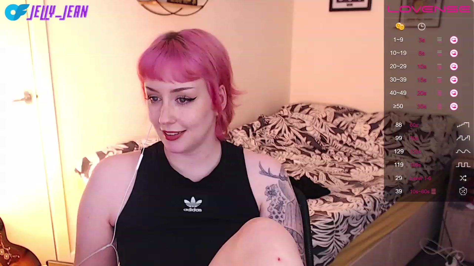 Gallery image thumbnail from Jelly_Jean's myfreecams stream on, 07/16/2023, 13:07 image 16 of 20