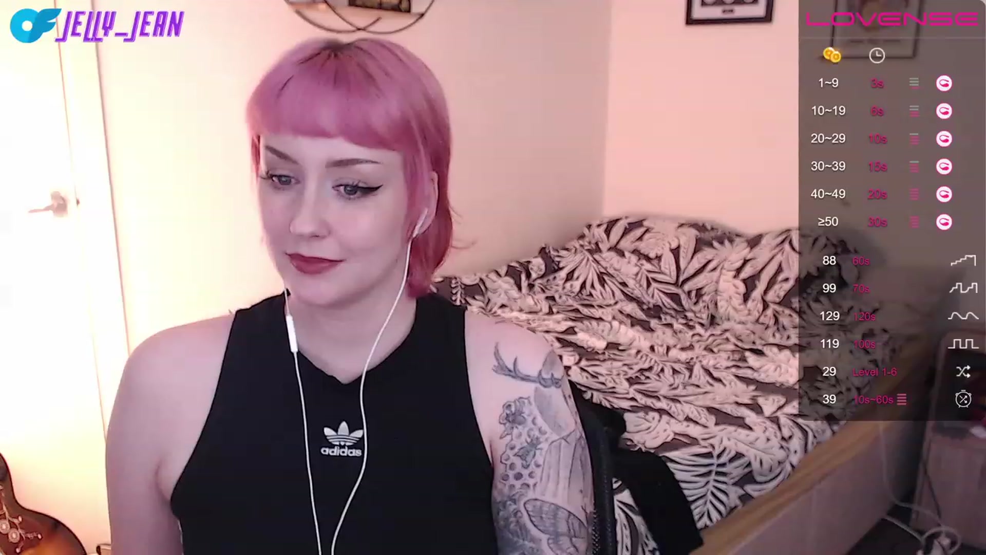 Gallery image thumbnail from Jelly_Jean's myfreecams stream on, 07/16/2023, 18:09 image 10 of 20
