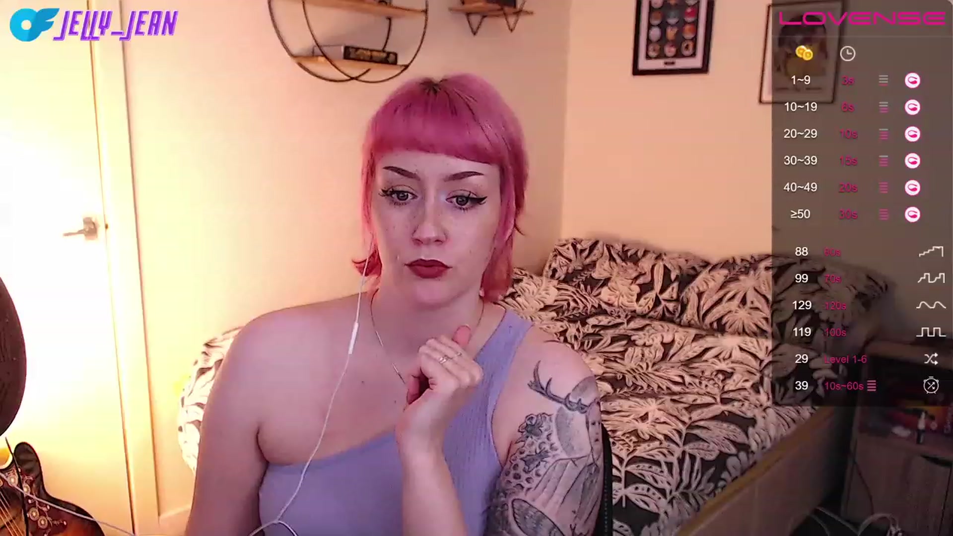 Gallery image thumbnail from Jelly_Jean's myfreecams stream on, 07/17/2023, 13:14 image 5 of 20