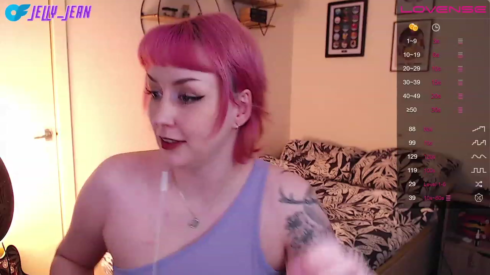 Gallery image thumbnail from Jelly_Jean's myfreecams stream on, 07/17/2023, 13:14 image 3 of 20