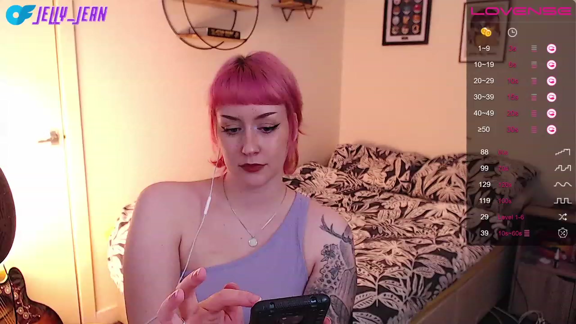 Gallery image thumbnail from Jelly_Jean's myfreecams stream on, 07/17/2023, 13:14 image 7 of 20