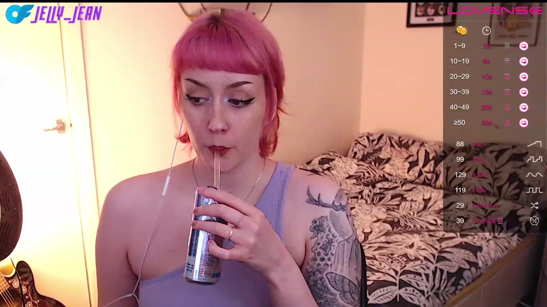 Gallery image thumbnail from Jelly_Jean's myfreecams stream on, 07/17/2023, 13:14 image 12 of 20