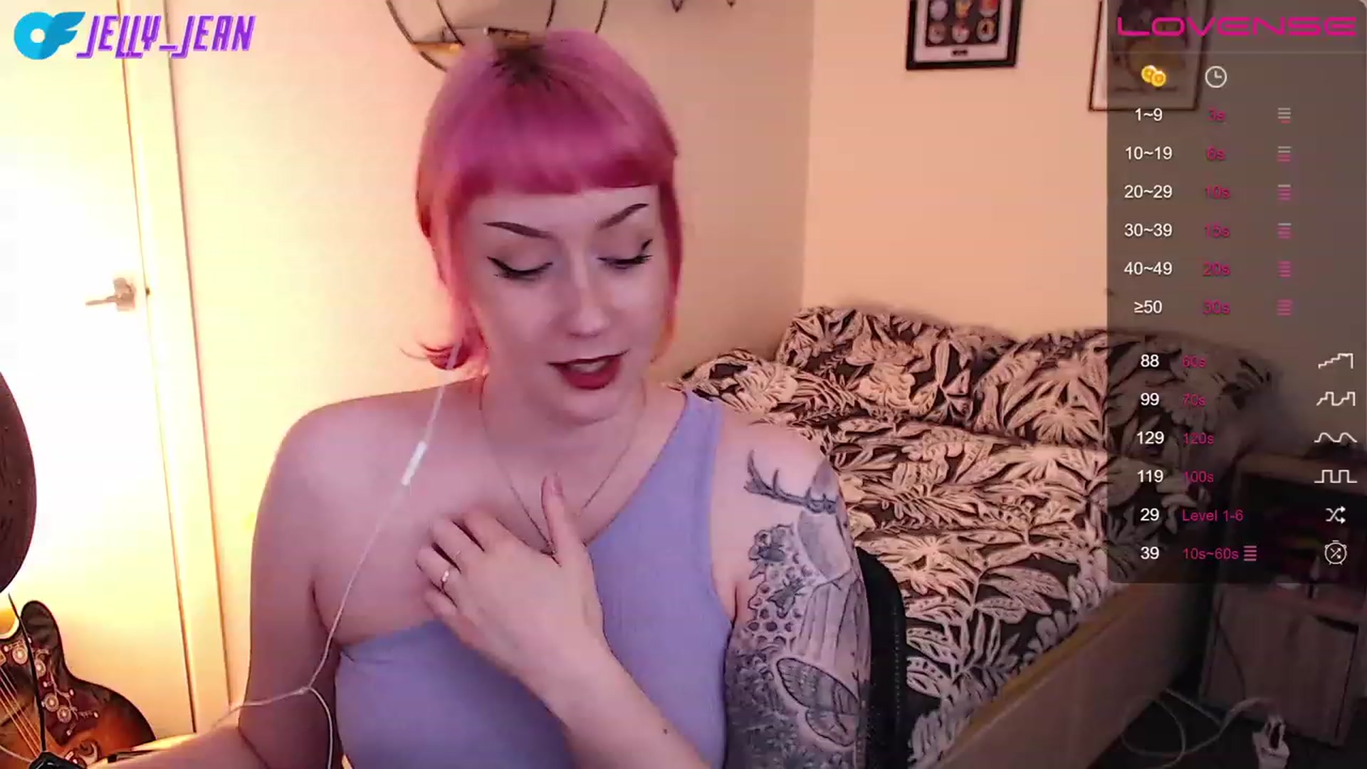 Gallery image thumbnail from Jelly_Jean's myfreecams stream on, 07/17/2023, 13:14 image 2 of 20