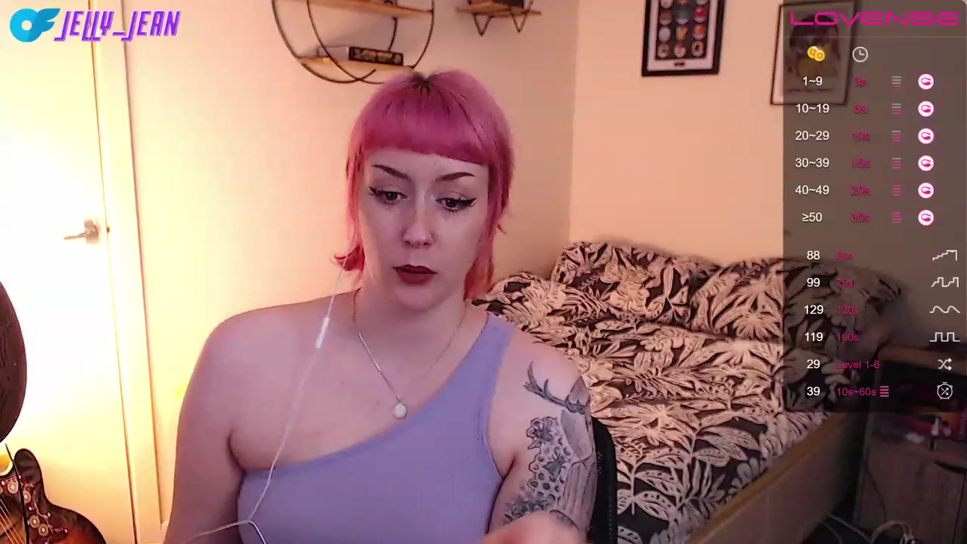Gallery image thumbnail from Jelly_Jean's myfreecams stream on, 07/17/2023, 13:14 image 6 of 20
