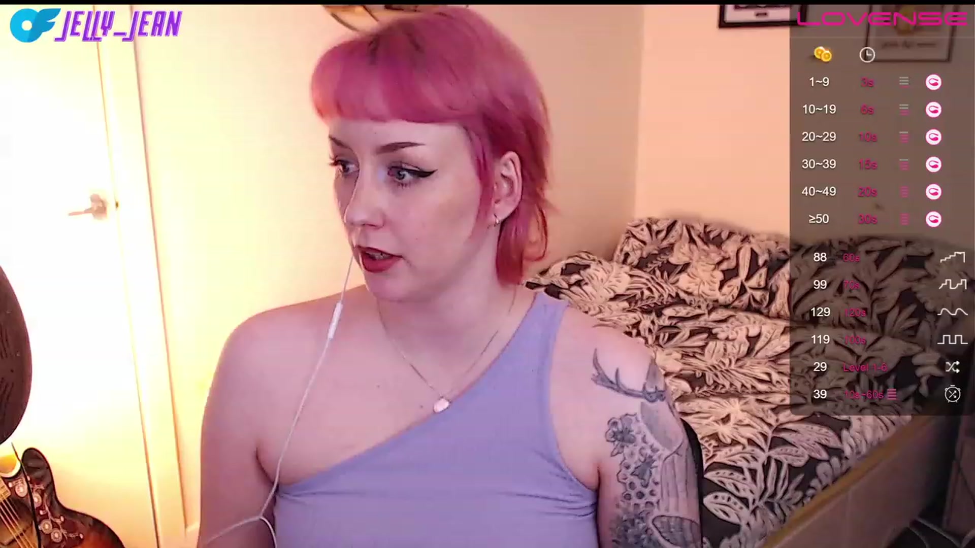 Gallery image thumbnail from Jelly_Jean's myfreecams stream on, 07/17/2023, 13:56 image 9 of 20