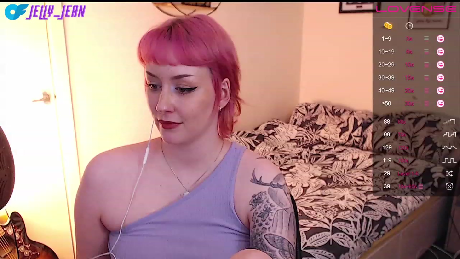 Gallery image thumbnail from Jelly_Jean's myfreecams stream on, 07/17/2023, 13:56 image 18 of 20