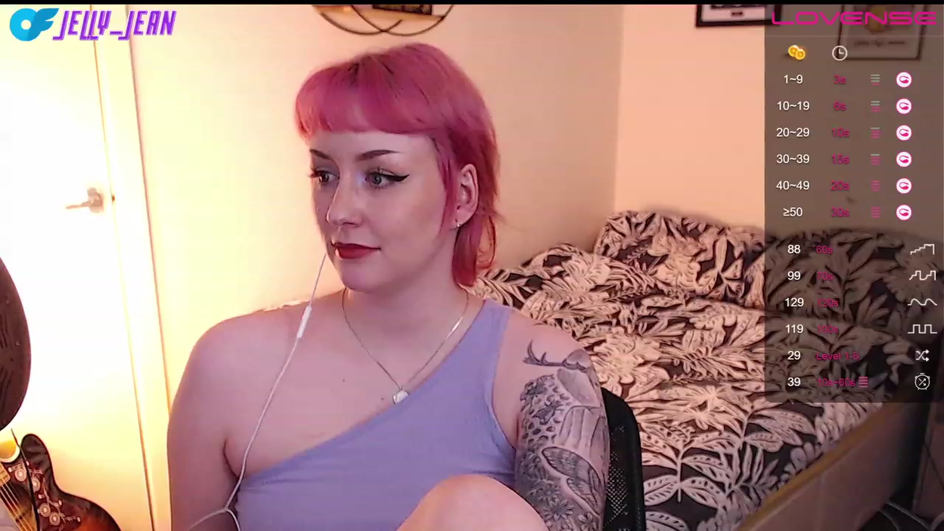 Gallery image thumbnail from Jelly_Jean's myfreecams stream on, 07/17/2023, 13:56 image 5 of 20