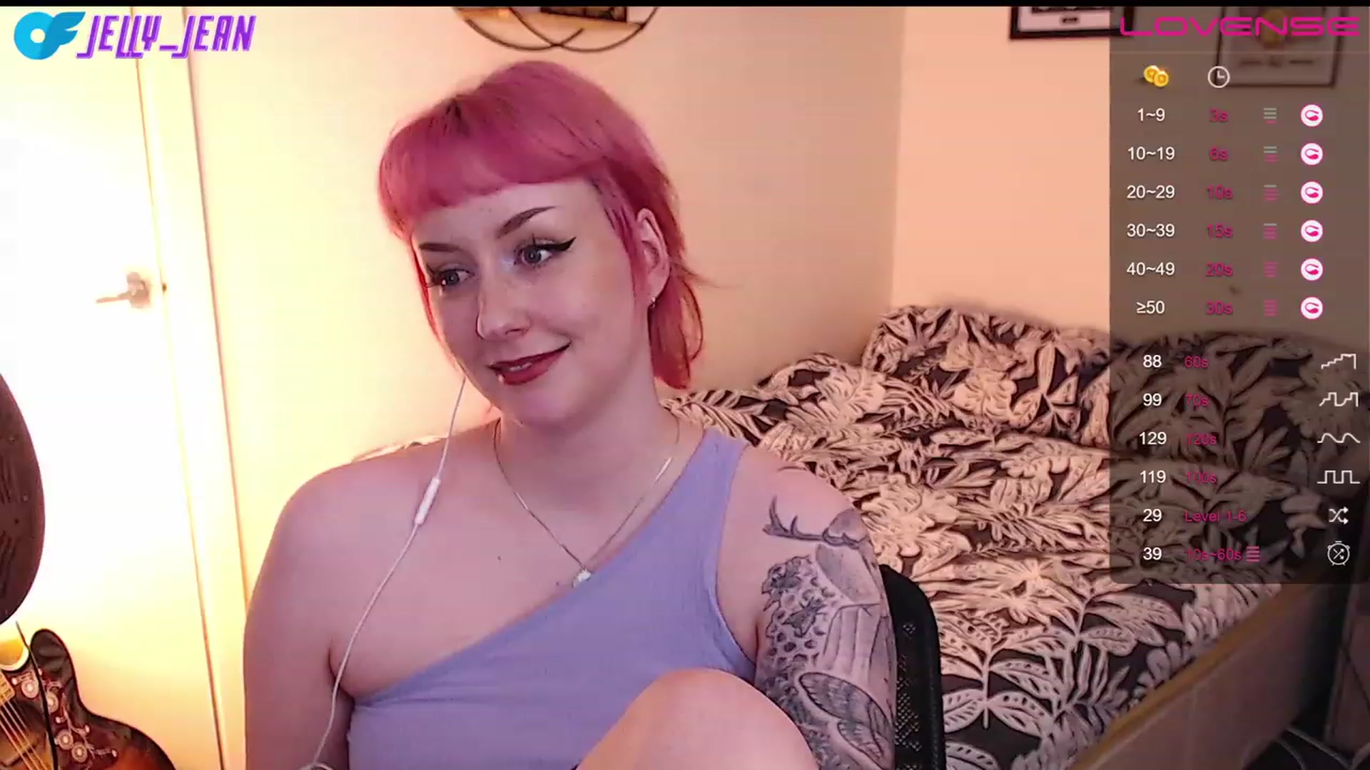 Gallery image thumbnail from Jelly_Jean's myfreecams stream on, 07/17/2023, 13:56 image 3 of 20