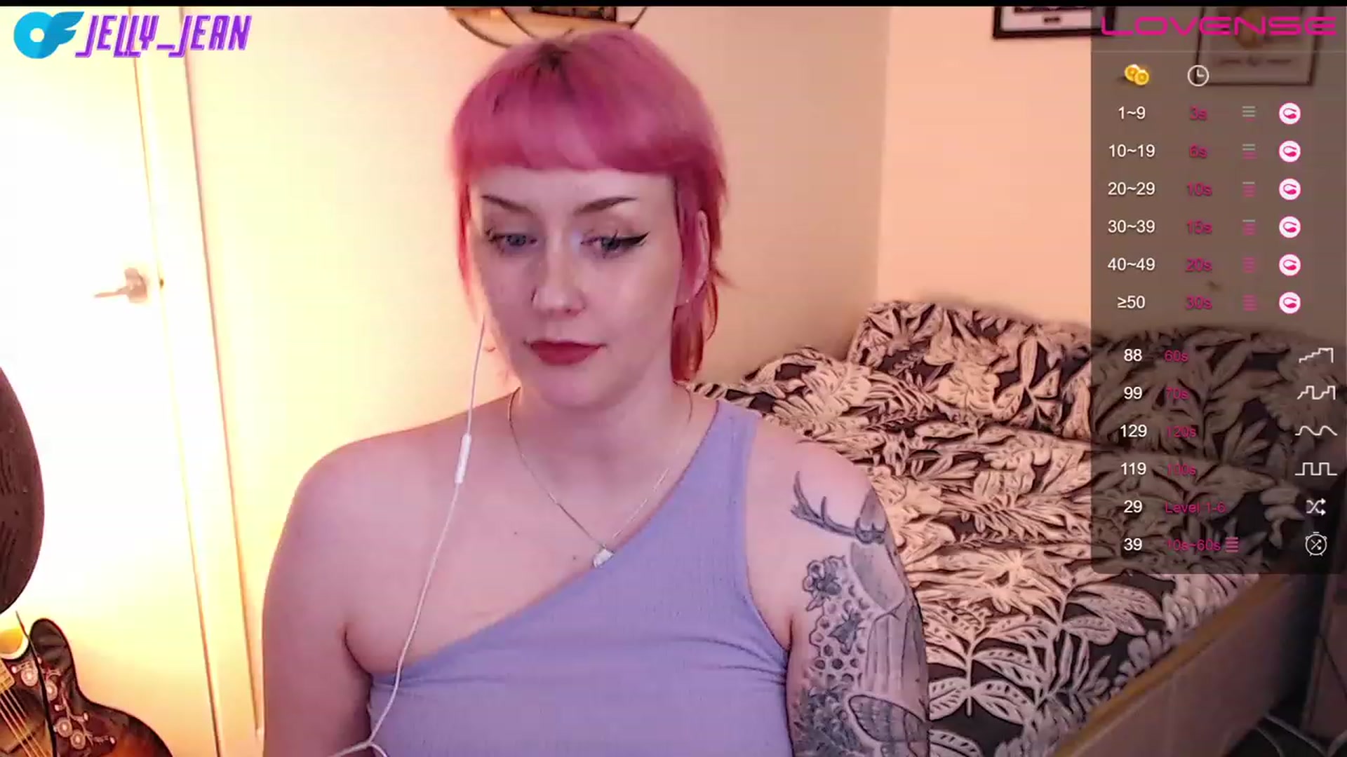 Gallery image thumbnail from Jelly_Jean's myfreecams stream on, 07/17/2023, 13:56 image 11 of 20