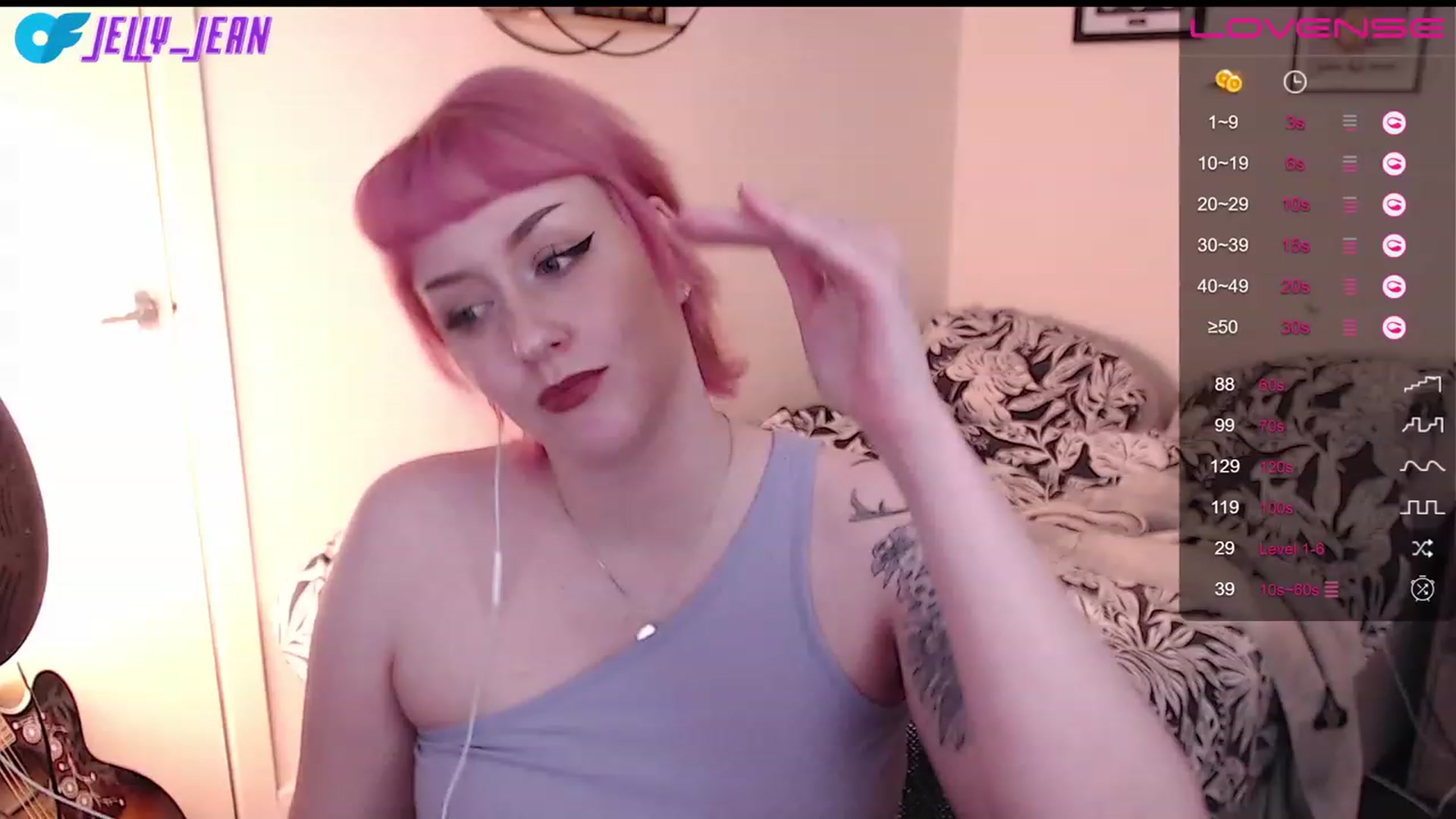 Gallery image thumbnail from Jelly_Jean's myfreecams stream on, 07/17/2023, 18:04 image 15 of 20