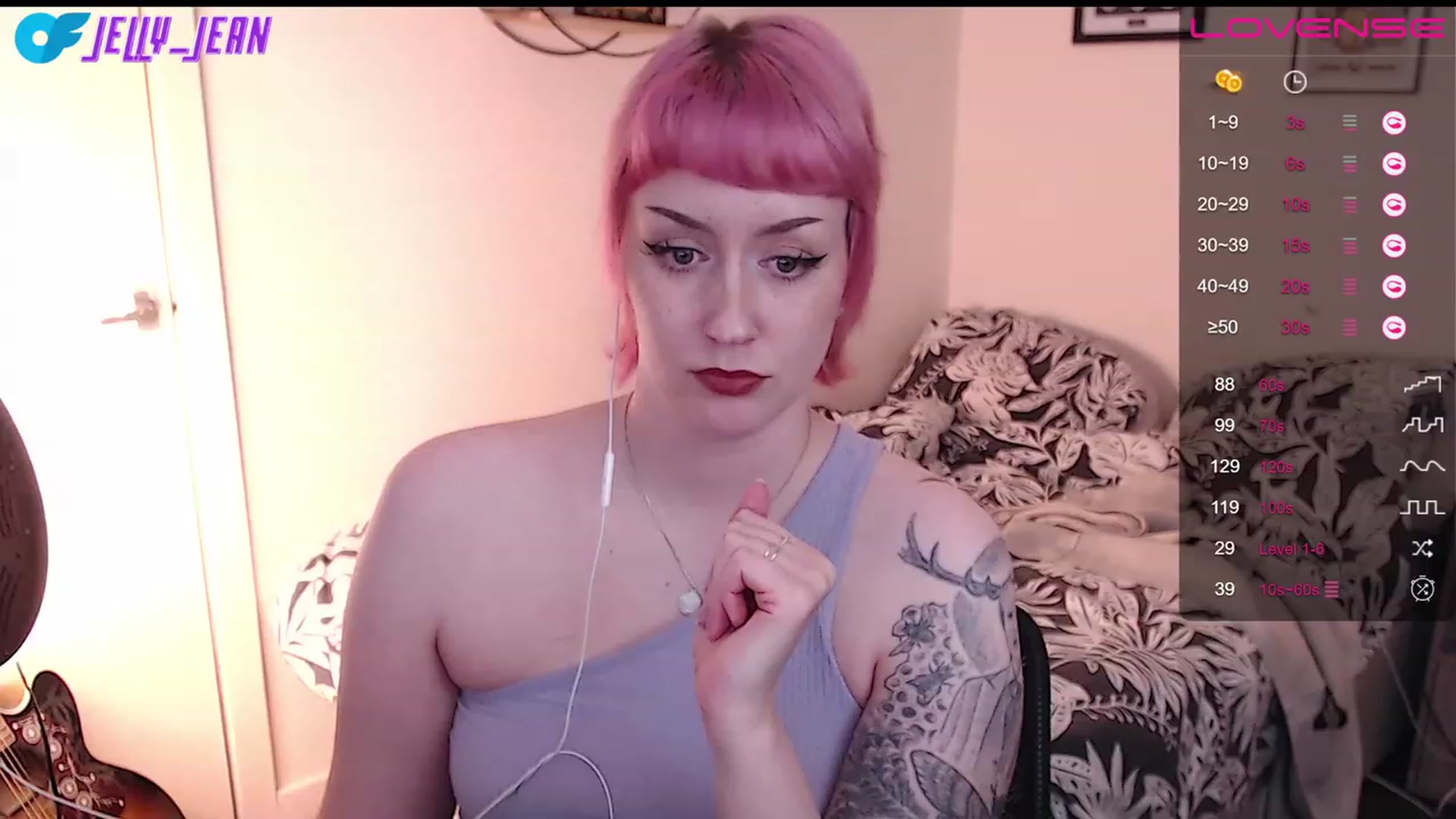 Gallery image thumbnail from Jelly_Jean's myfreecams stream on, 07/17/2023, 18:04 image 8 of 20
