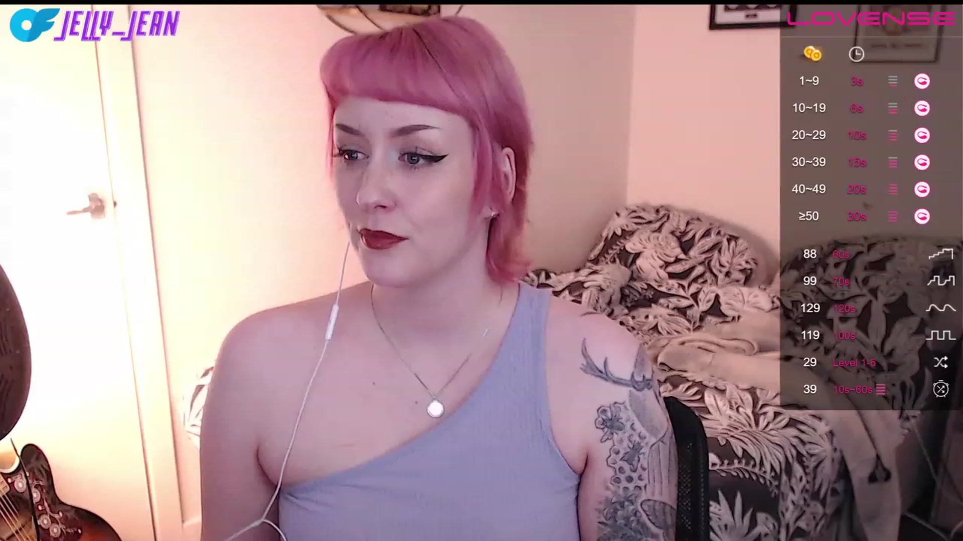 Gallery image thumbnail from Jelly_Jean's myfreecams stream on, 07/17/2023, 18:04 image 1 of 20