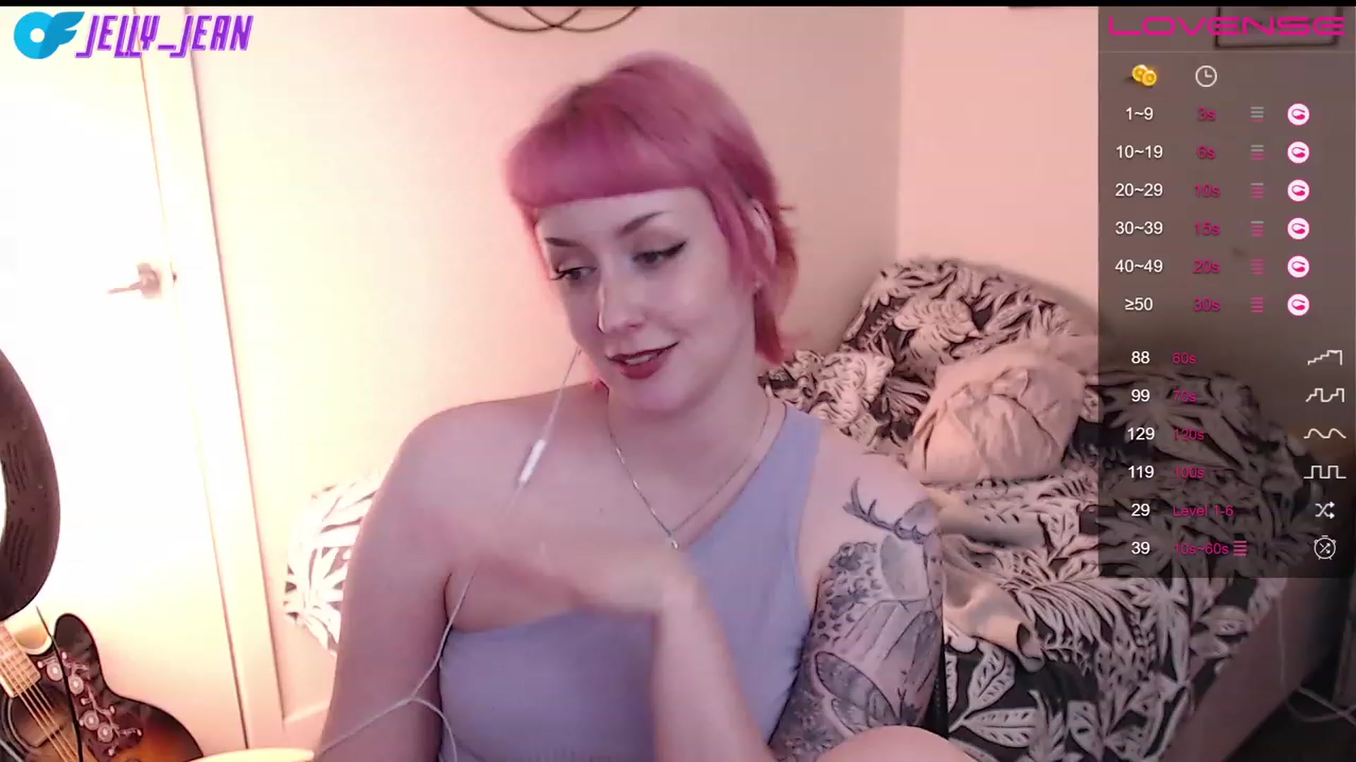 Gallery image thumbnail from Jelly_Jean's myfreecams stream on, 07/17/2023, 18:37 image 16 of 20