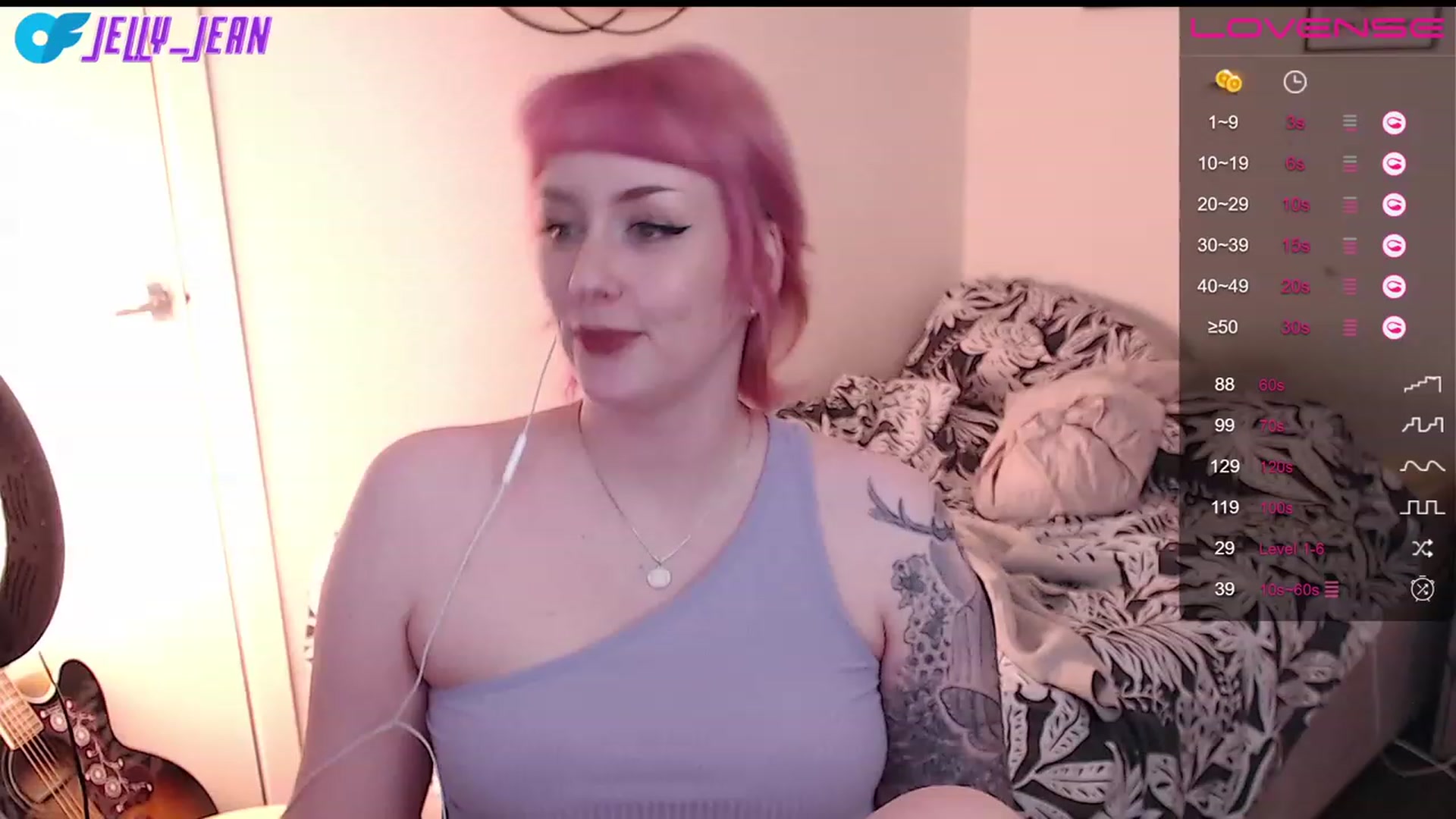 Gallery image thumbnail from Jelly_Jean's myfreecams stream on, 07/17/2023, 18:37 image 15 of 20