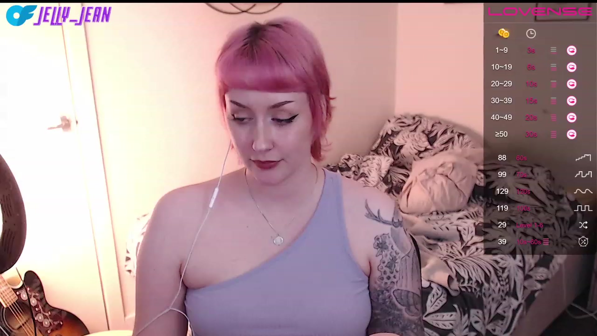 Gallery image thumbnail from Jelly_Jean's myfreecams stream on, 07/17/2023, 18:37 image 14 of 20