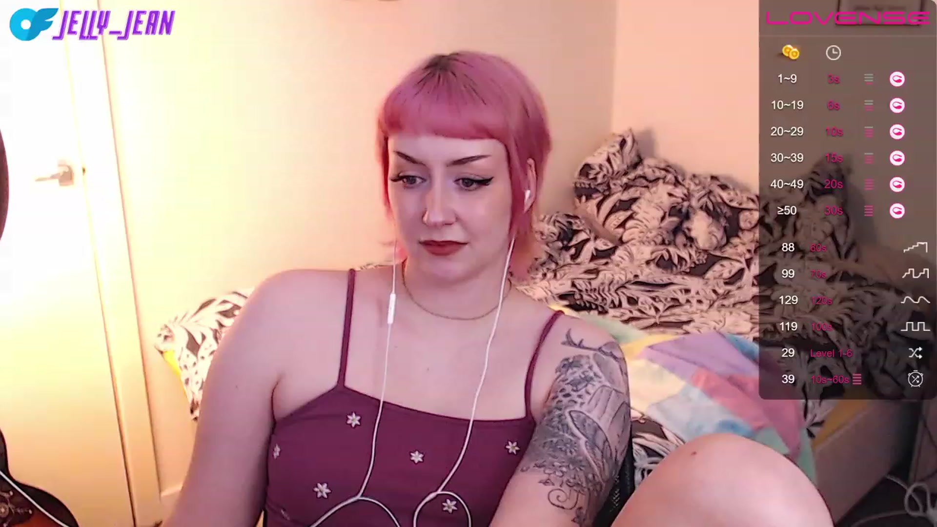 Gallery image thumbnail from Jelly_Jean's myfreecams stream on, 07/22/2023, 15:08 image 13 of 20