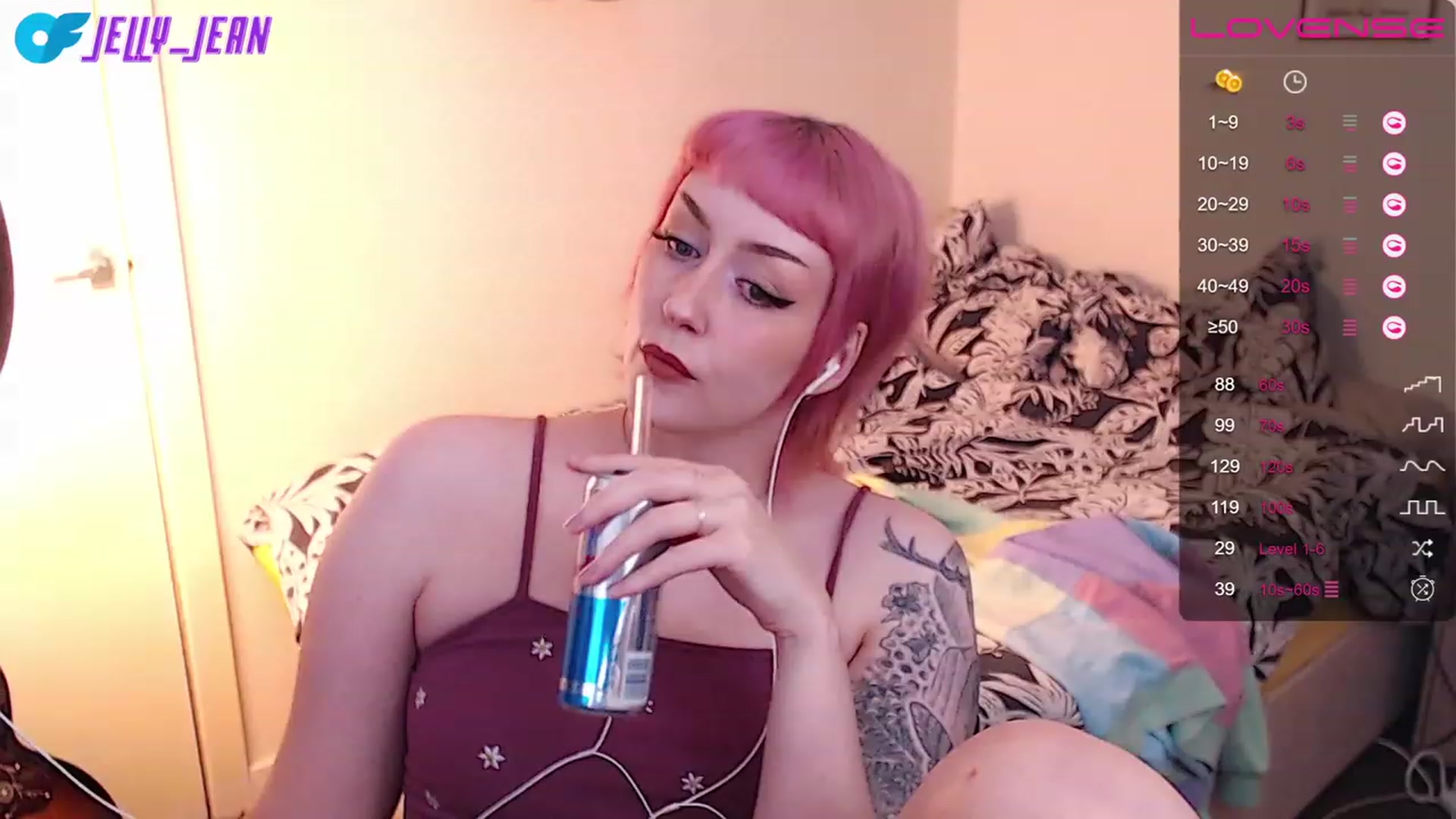Gallery image thumbnail from Jelly_Jean's myfreecams stream on, 07/22/2023, 15:08 image 15 of 20