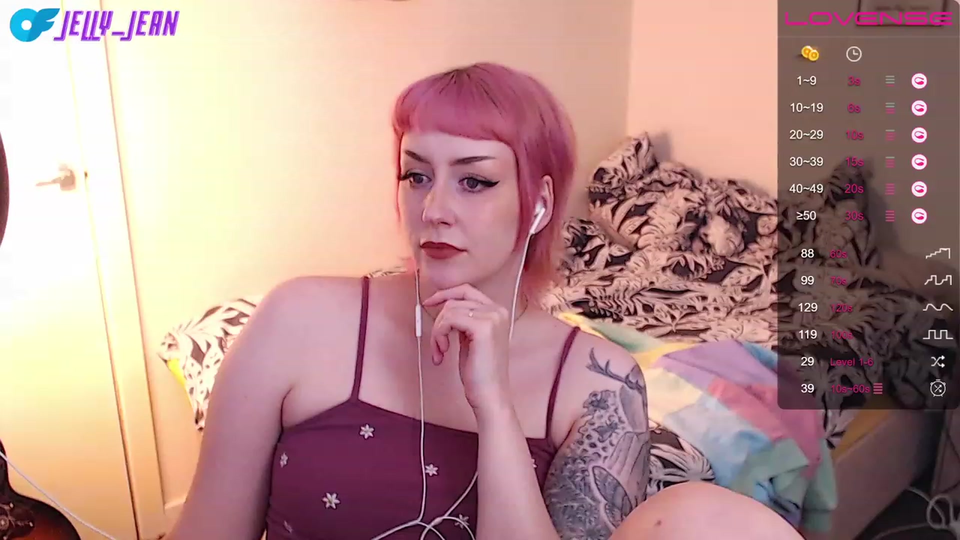 Gallery image thumbnail from Jelly_Jean's myfreecams stream on, 07/22/2023, 15:08 image 16 of 20