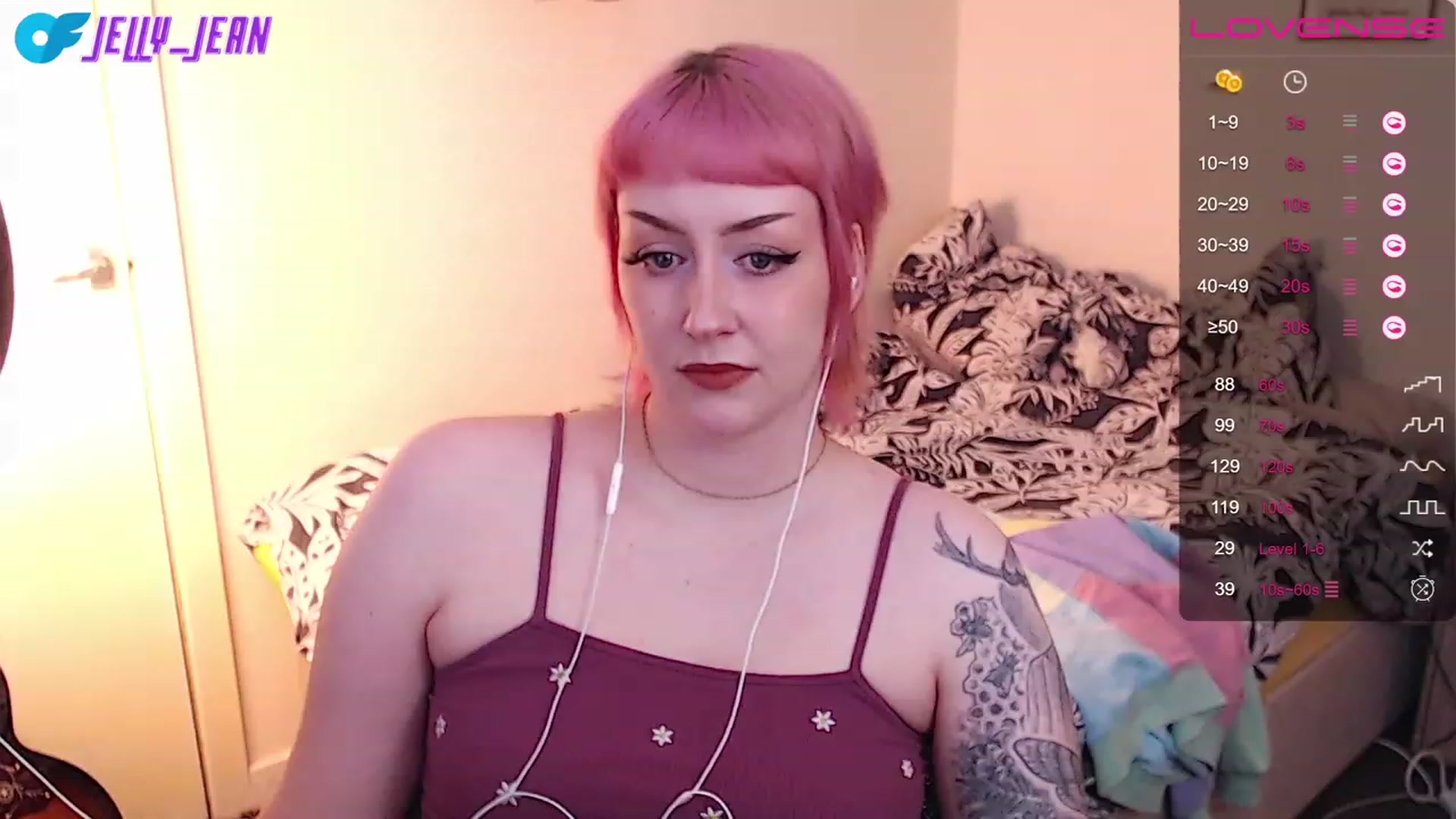 Gallery image thumbnail from Jelly_Jean's myfreecams stream on, 07/22/2023, 15:08 image 4 of 20