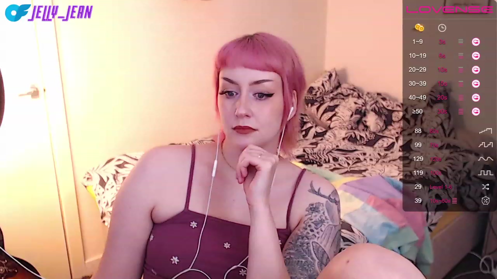 Gallery image thumbnail from Jelly_Jean's myfreecams stream on, 07/22/2023, 15:08 image 17 of 20
