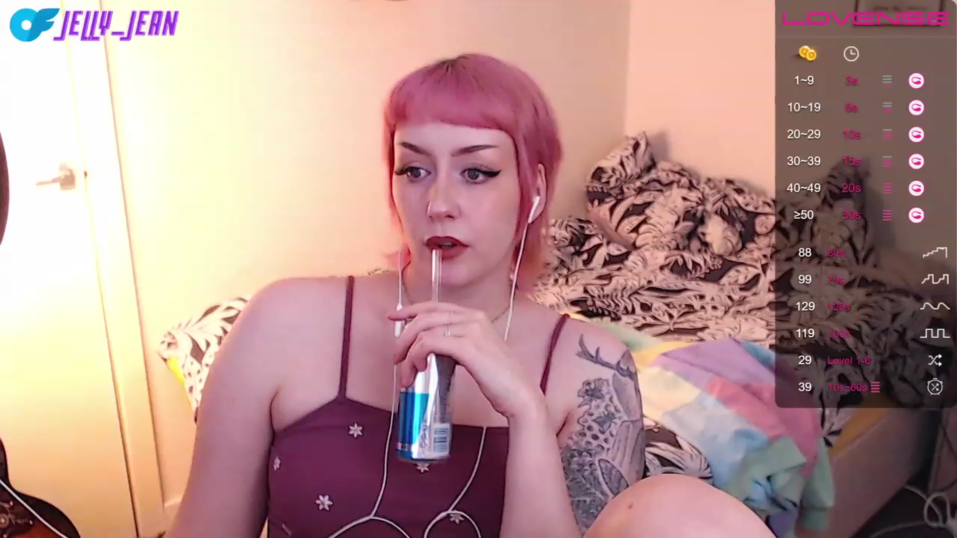Gallery image thumbnail from Jelly_Jean's myfreecams stream on, 07/22/2023, 15:08 image 14 of 20