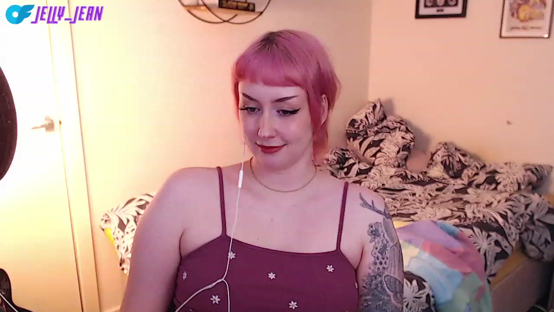 Gallery image thumbnail from Jelly_Jean's myfreecams stream on, 07/22/2023, 16:53 image 15 of 20